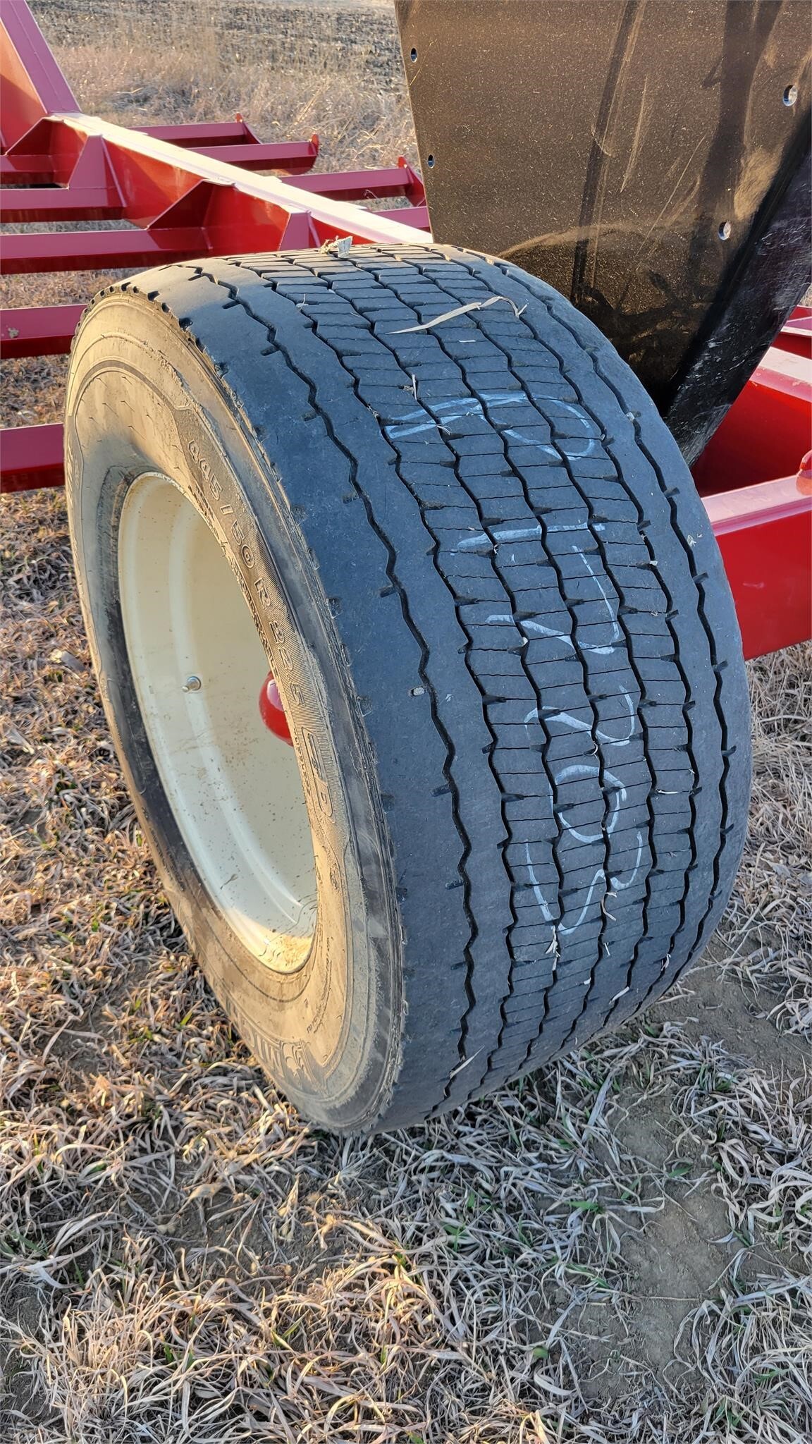 2024 Notch BT8-22K Bale Wagons and Trailer