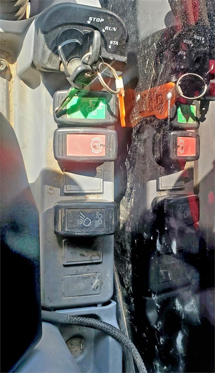 2023 Kubota SVL97-2 Skid Steer