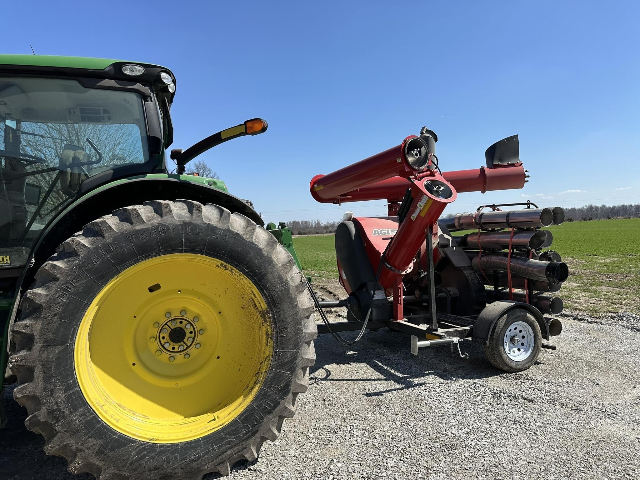 2024 AGI VR12 Grain Vac