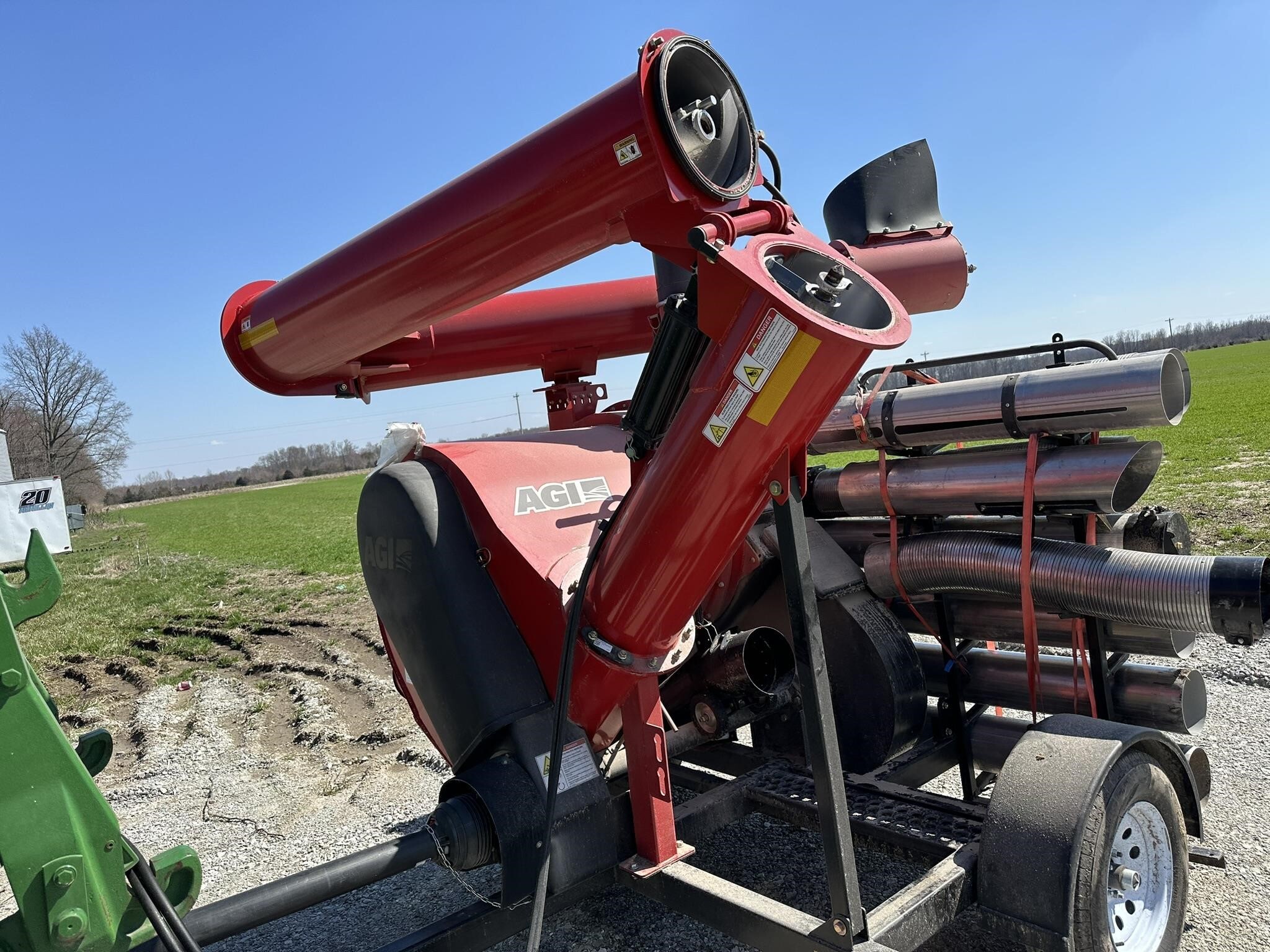 2024 AGI VR12 Grain Vac