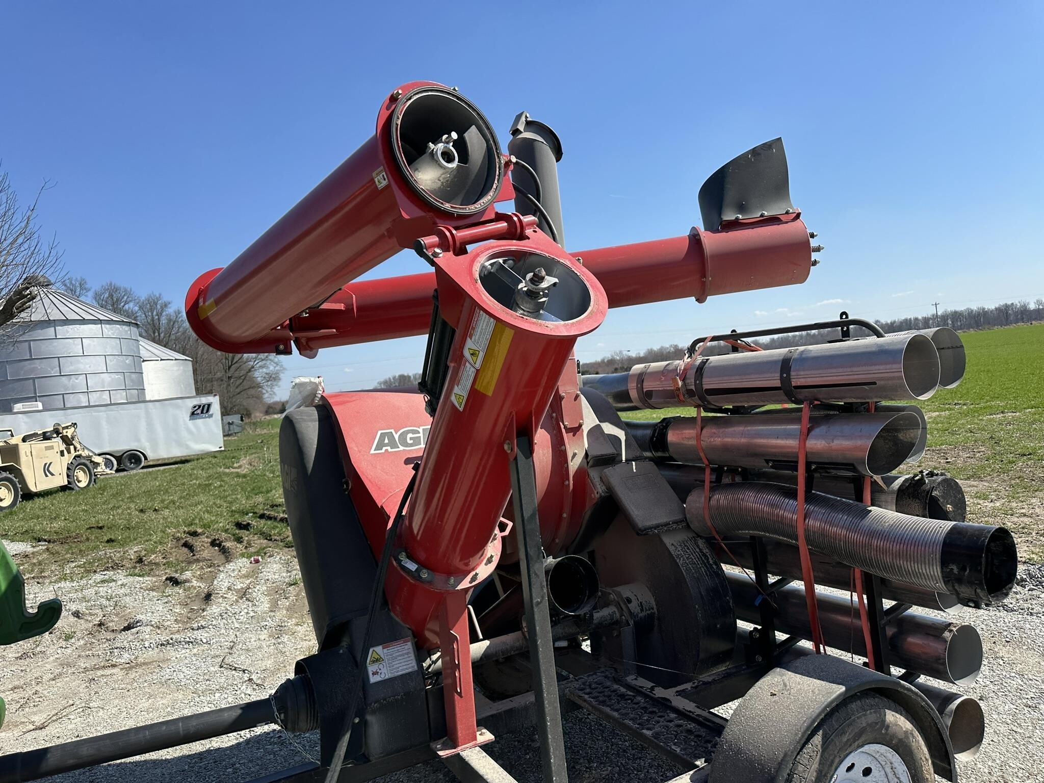 2024 AGI VR12 Grain Vac