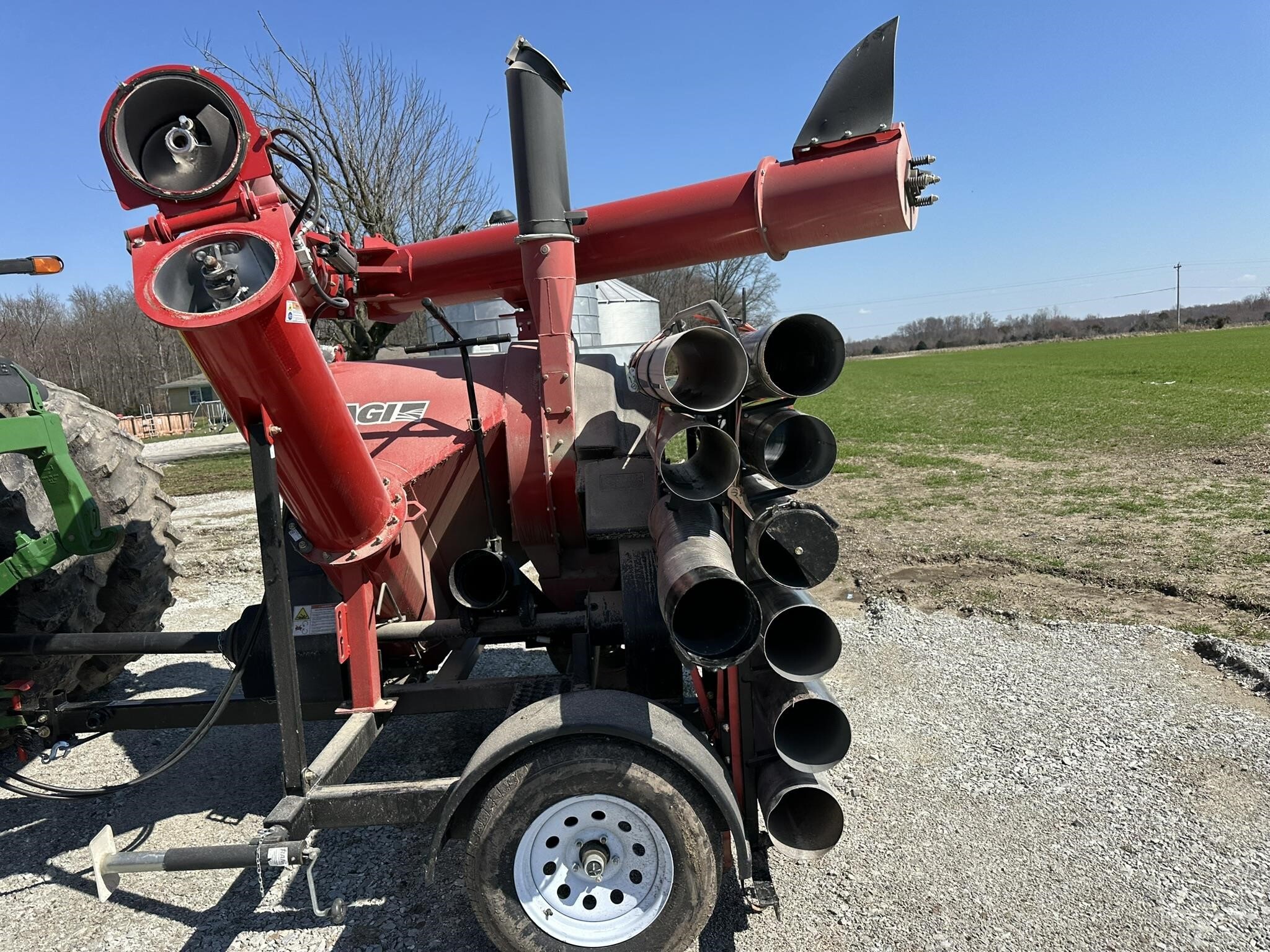 2024 AGI VR12 Grain Vac