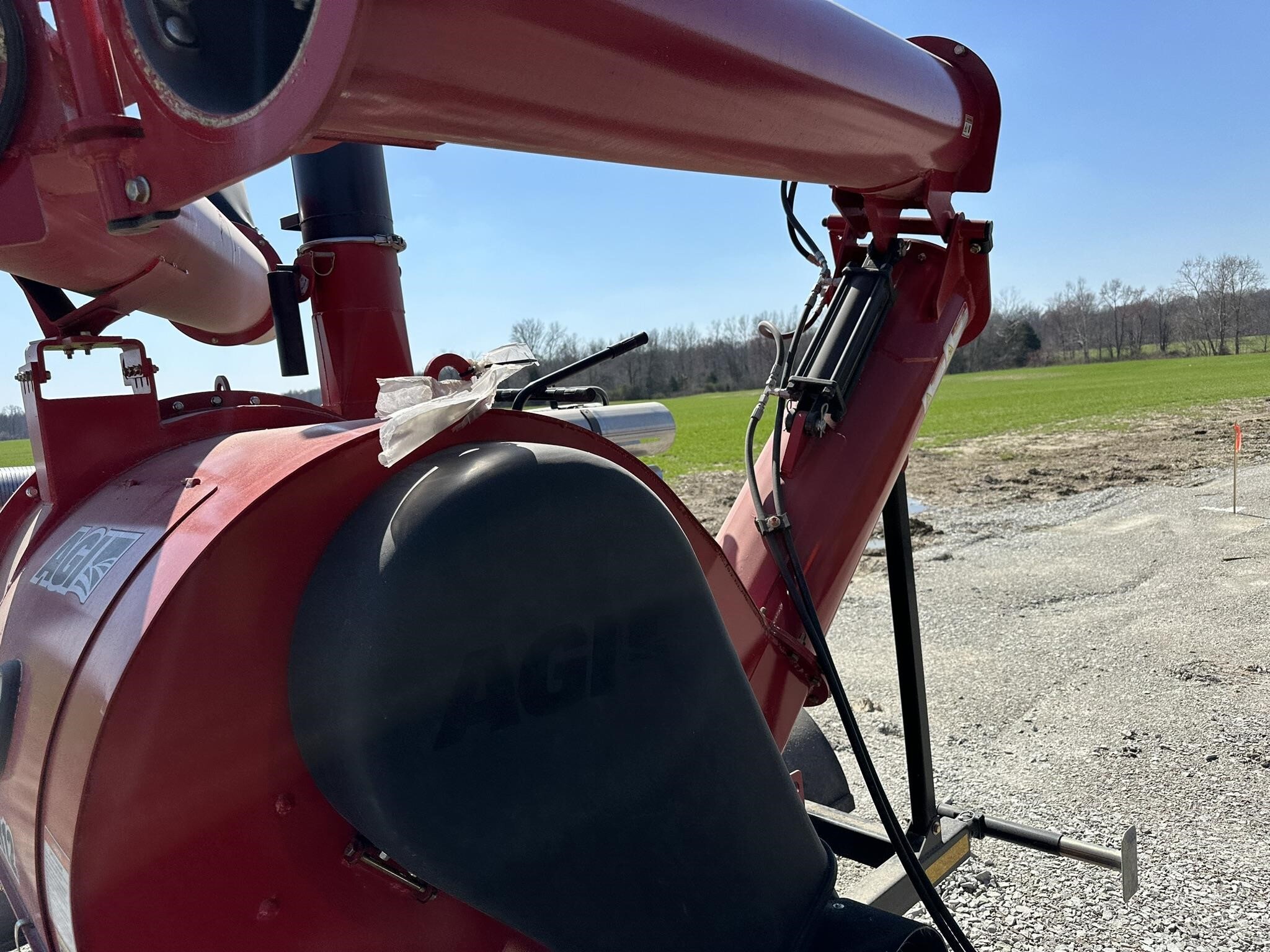 2024 AGI VR12 Grain Vac