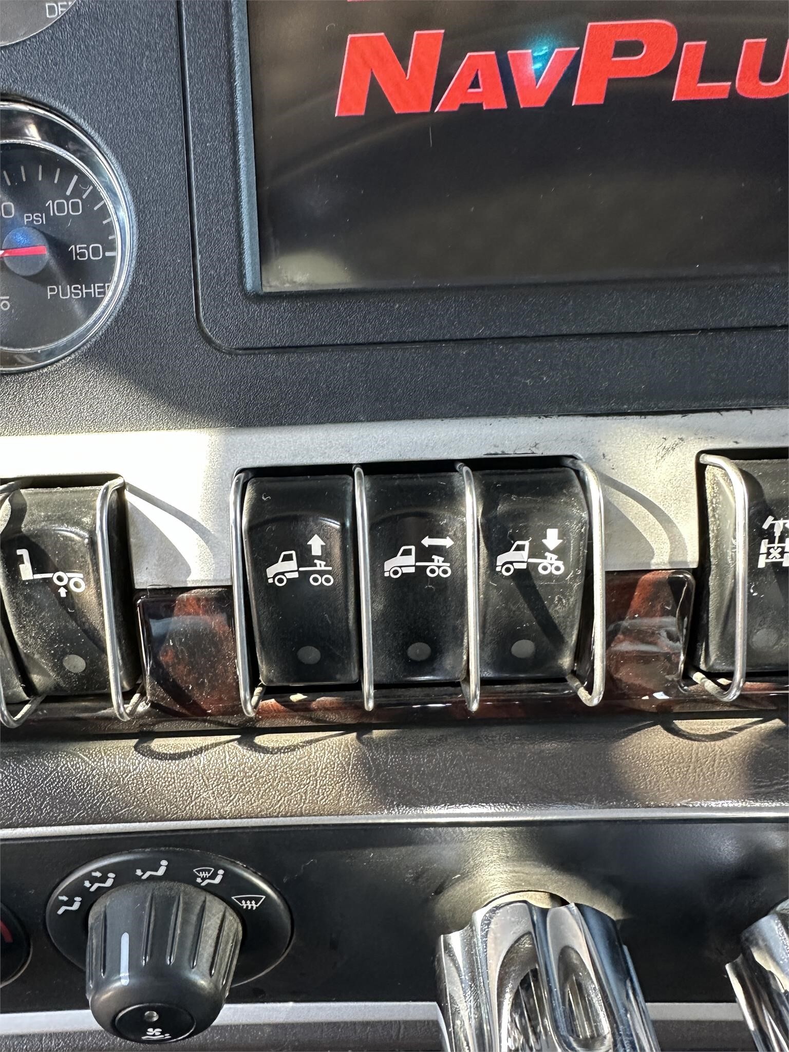 2013 Kenworth T800 Grain Truck