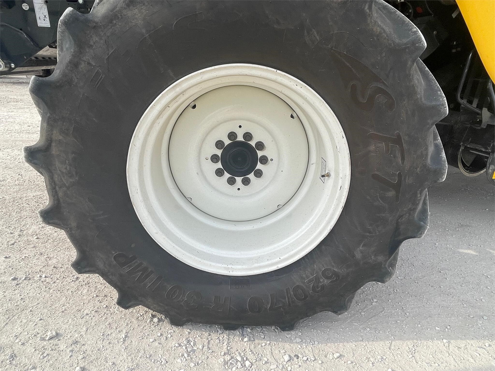 2021 New Holland CR7.90 REVELATION Combine