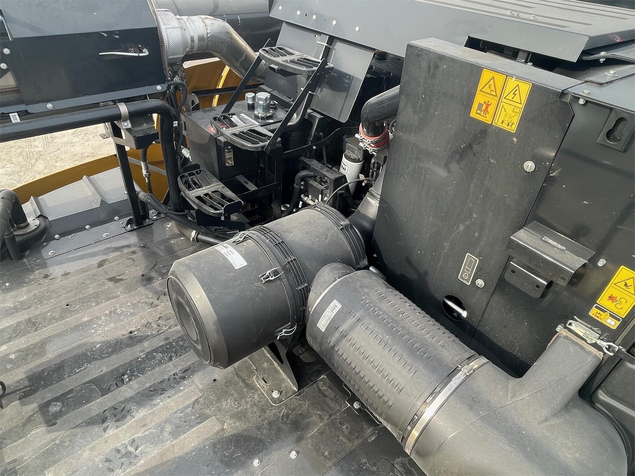 2021 New Holland CR7.90 REVELATION Combine