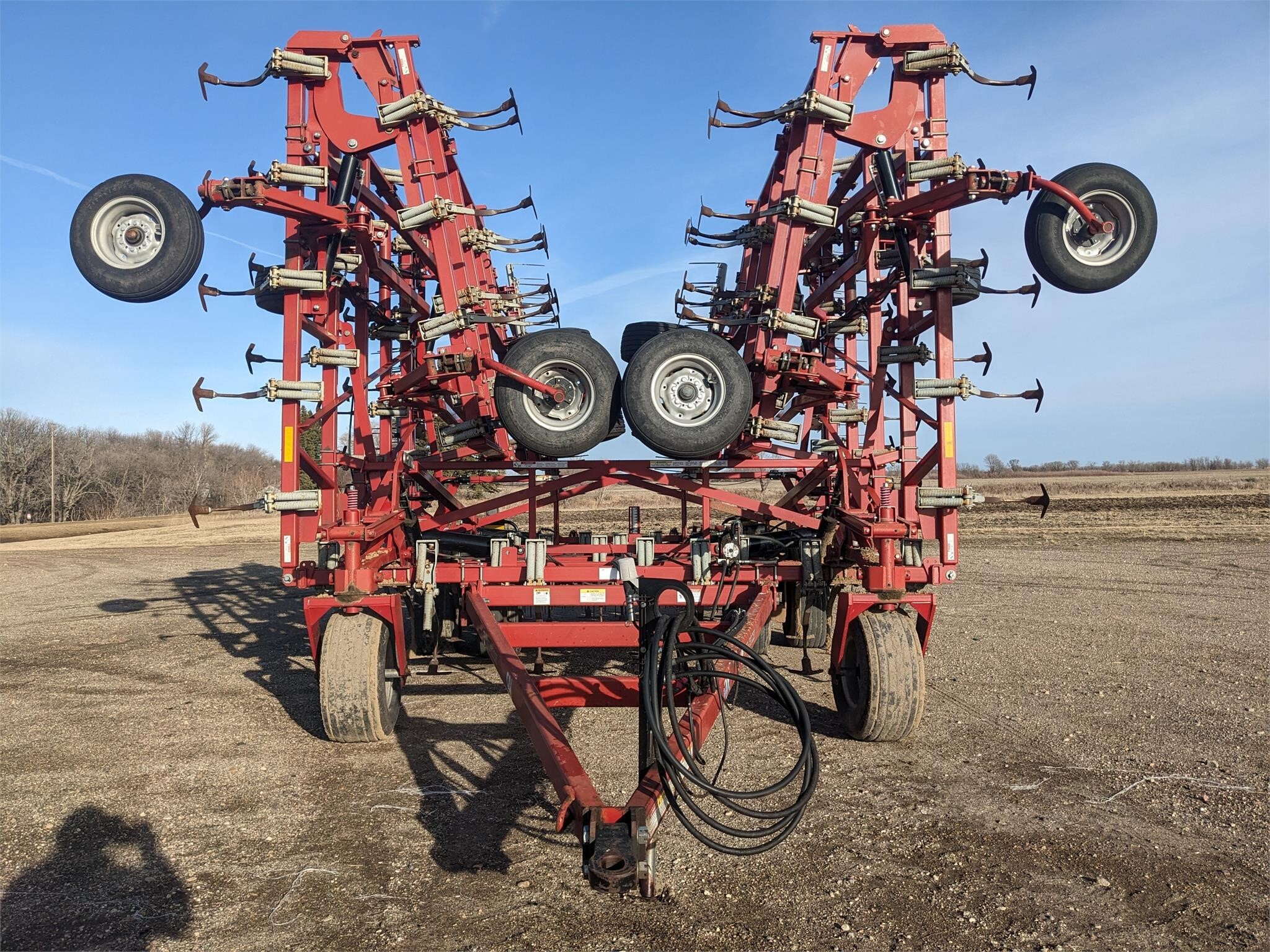 2011 Wil-Rich Quad X-2 Field Cultivator