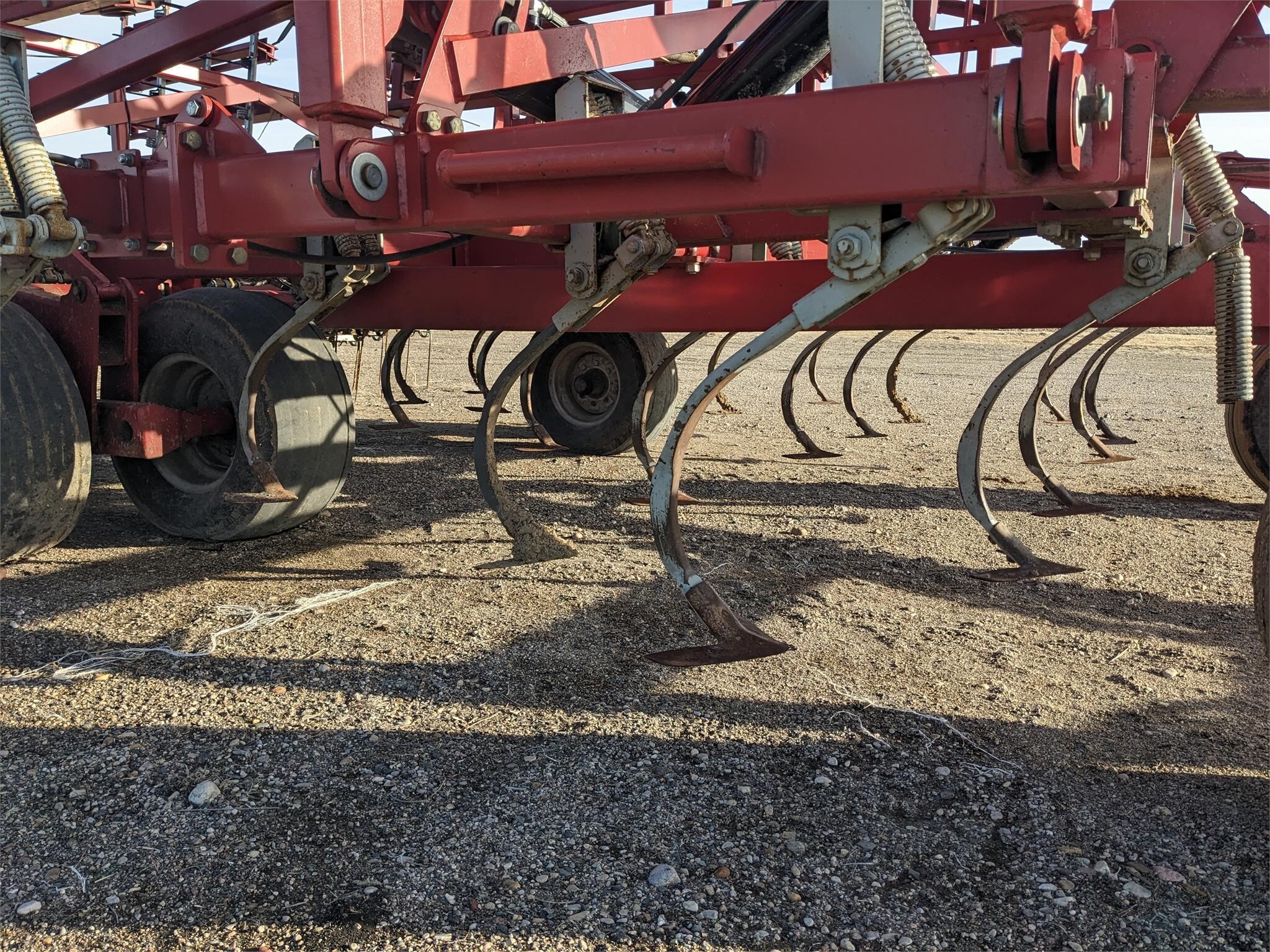 2011 Wil-Rich Quad X-2 Field Cultivator