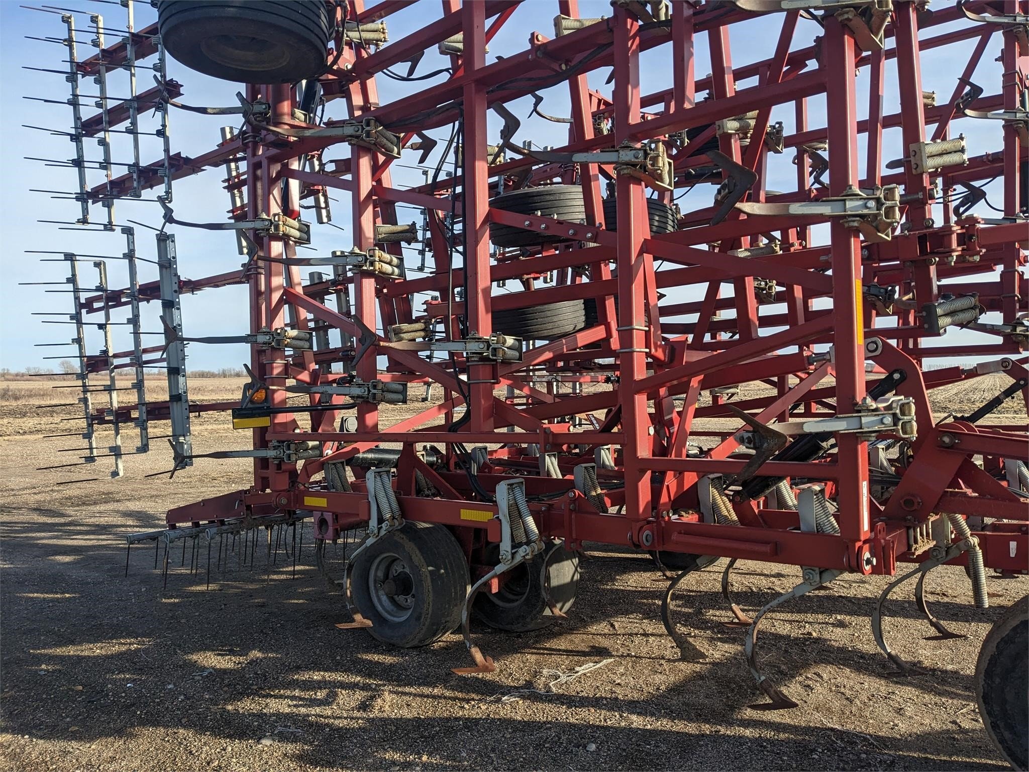 2011 Wil-Rich Quad X-2 Field Cultivator