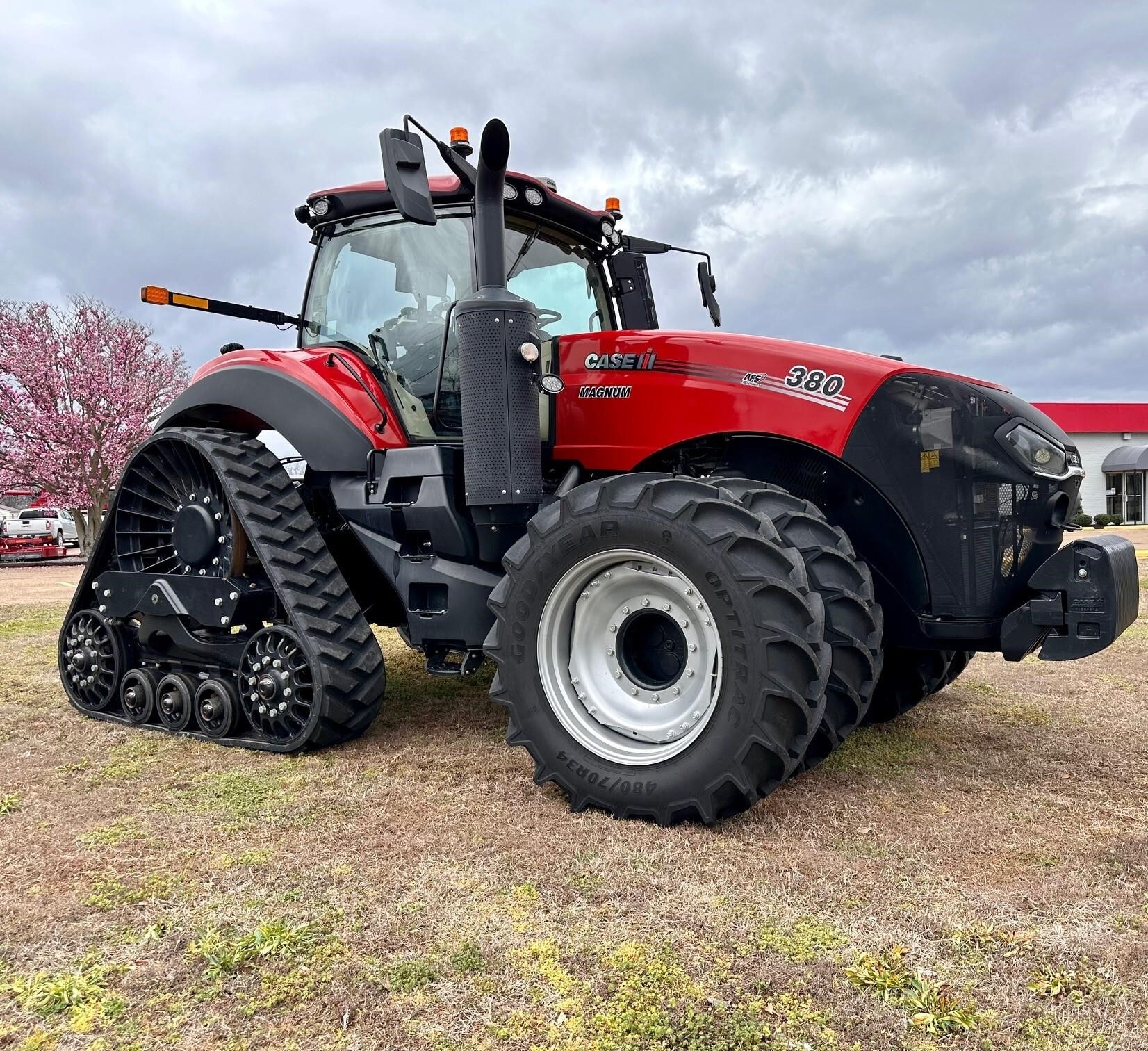 2021 Case IH MAGNUM 380 AFS CONNECT ROWTRAC CVX Tractor