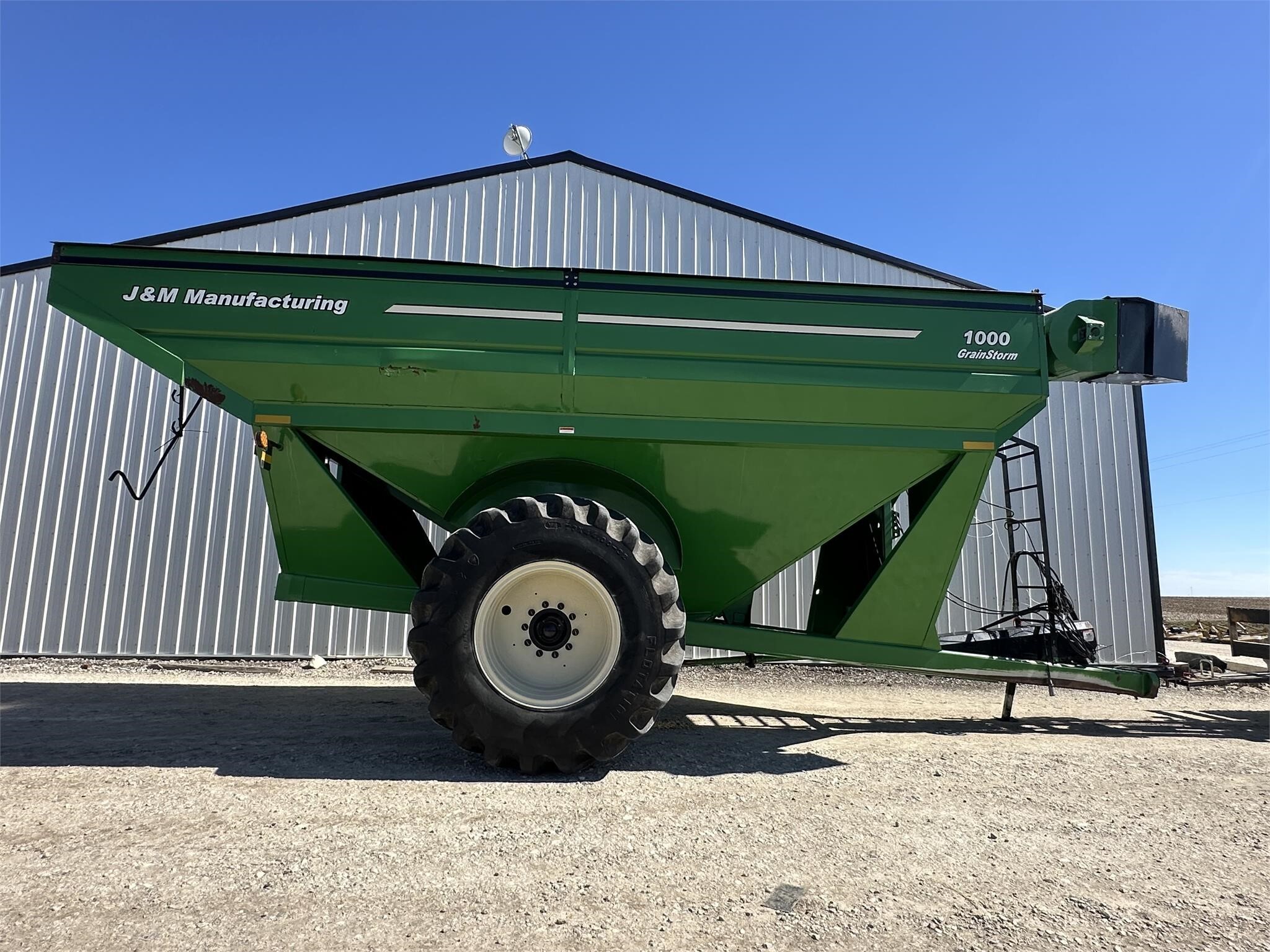 2008 J&M 1000-20 Grain Cart