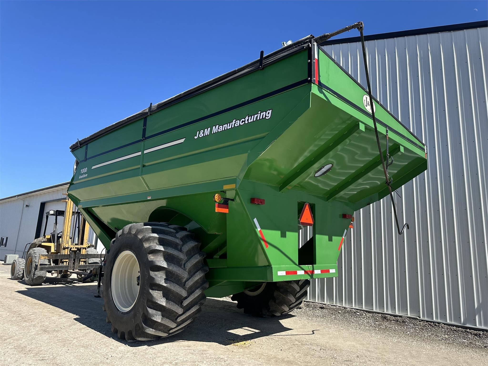 2008 J&M 1000-20 Grain Cart