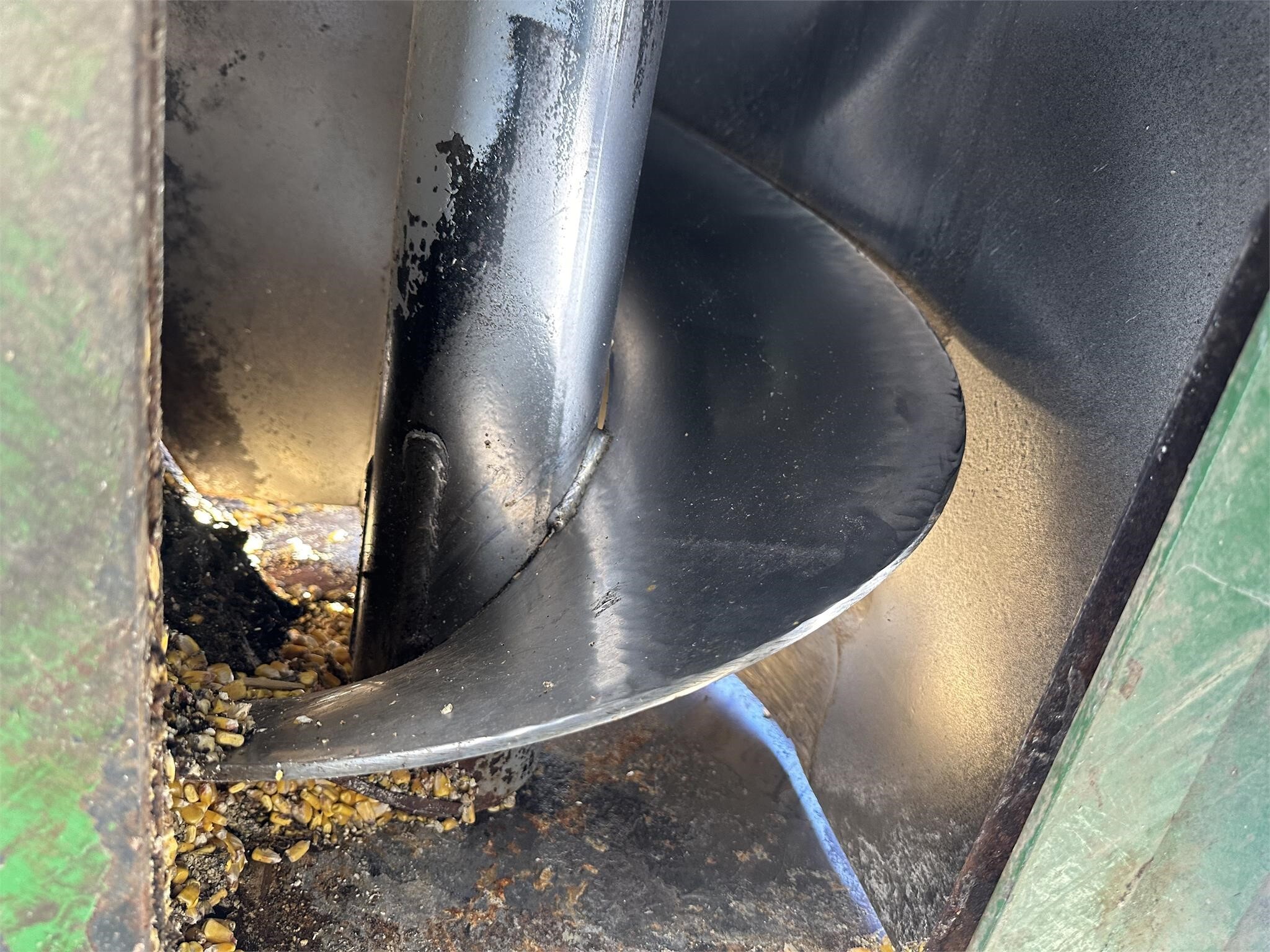 2008 J&M 1000-20 Grain Cart