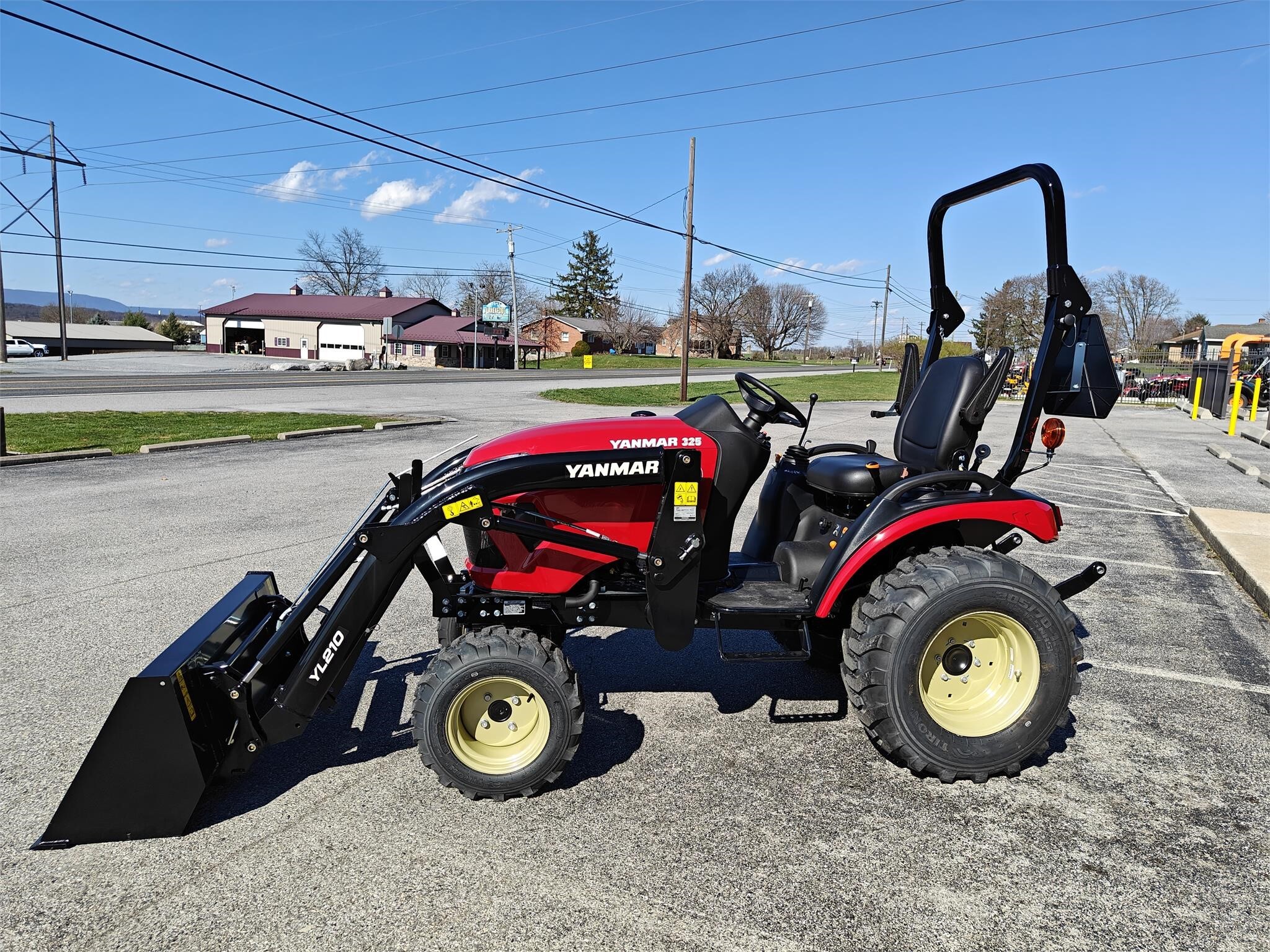 2025 Yanmar 325 Tractor