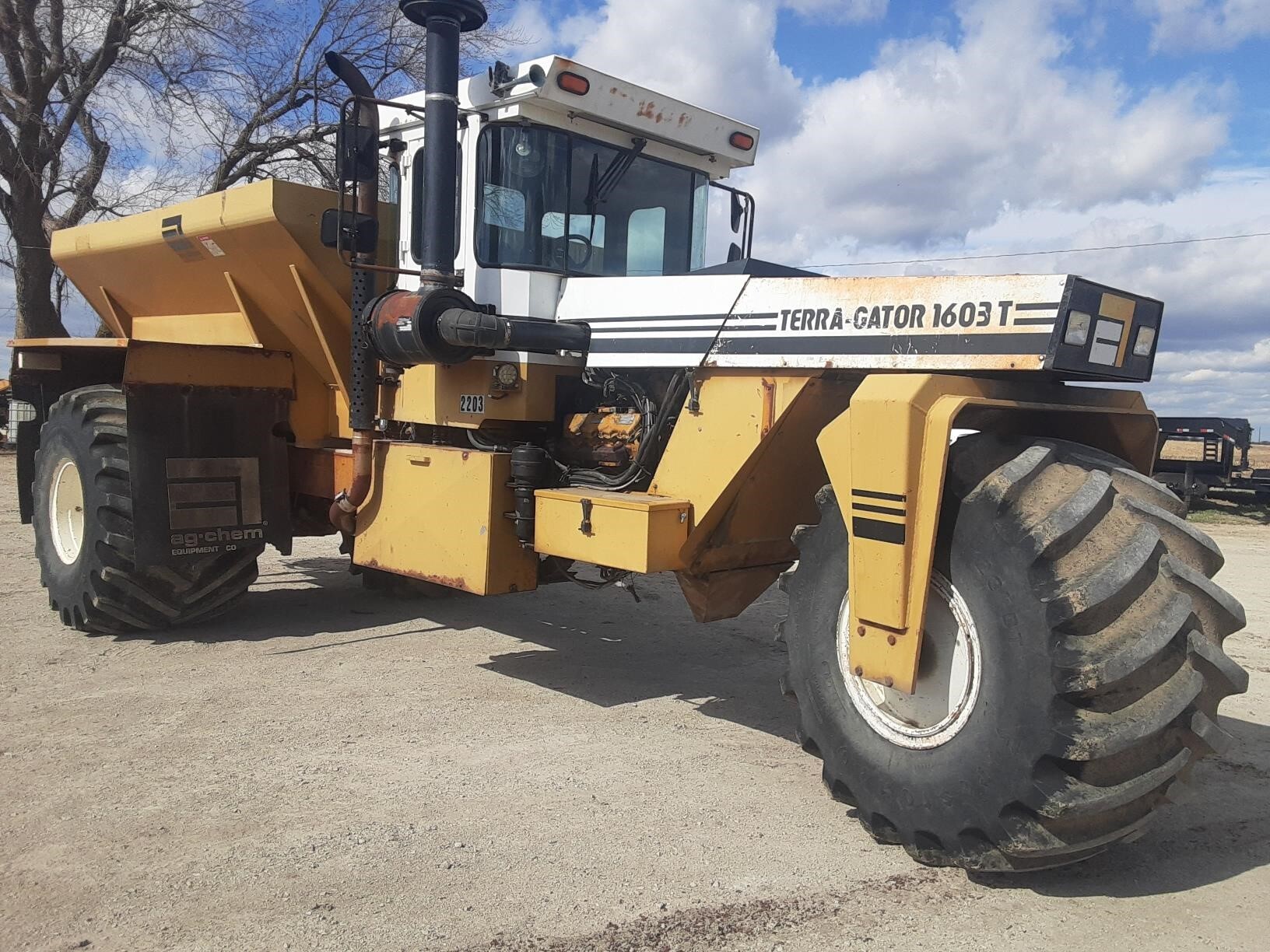 2007 Ag-Chem TERRAGATOR 1603T Self-Propelled Sprayer