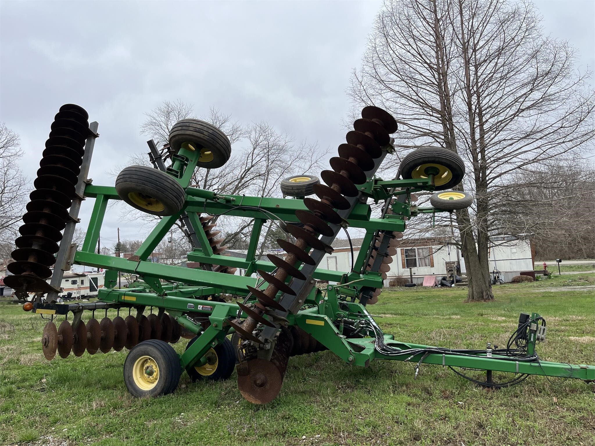 2011 John Deere 637 Disk