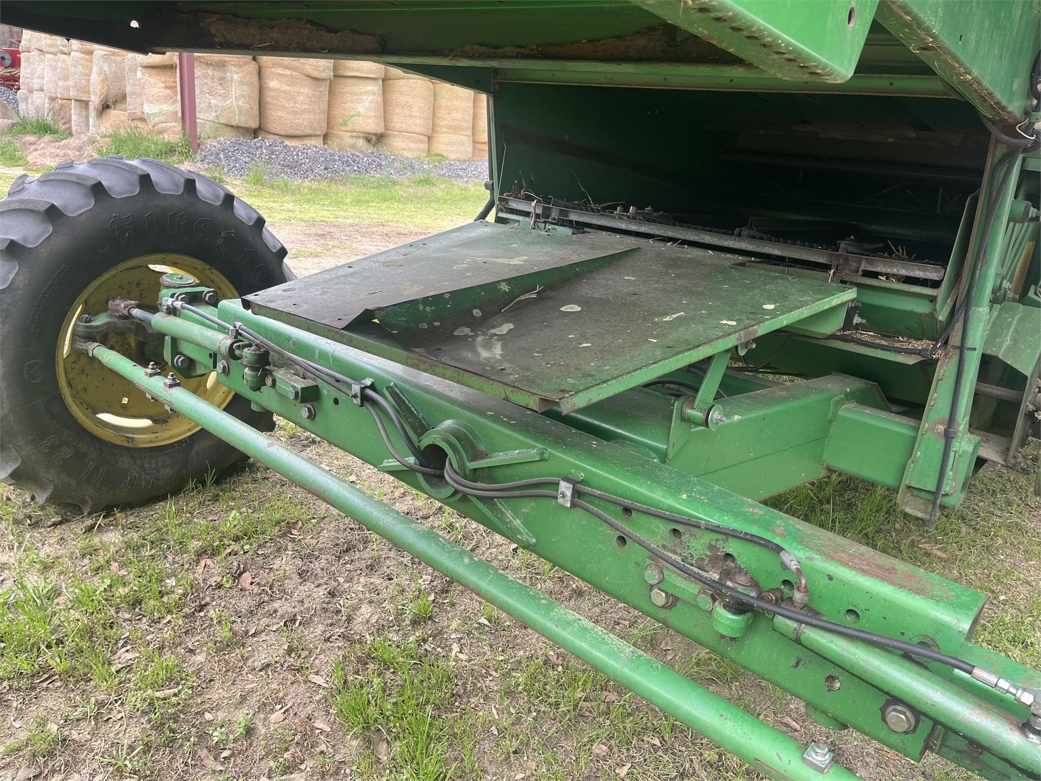 1991 John Deere 9500 Combine
