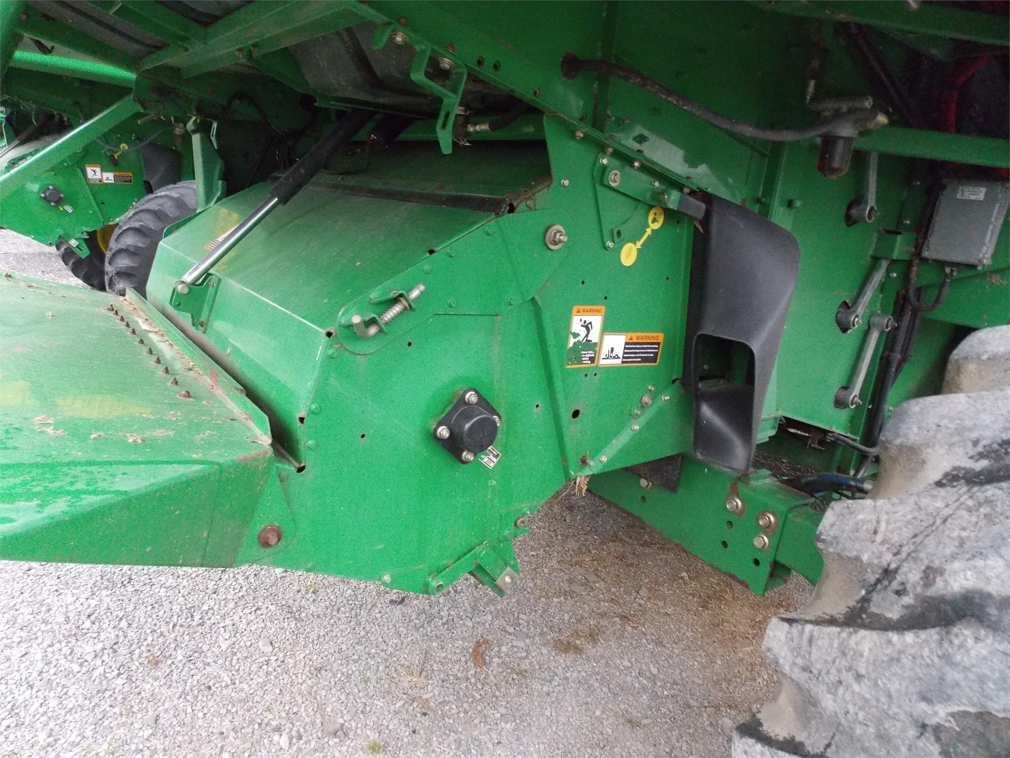 2007 John Deere 9660 STS Combine
