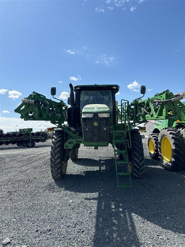 2018 John Deere R4045 Self-Propelled Sprayer