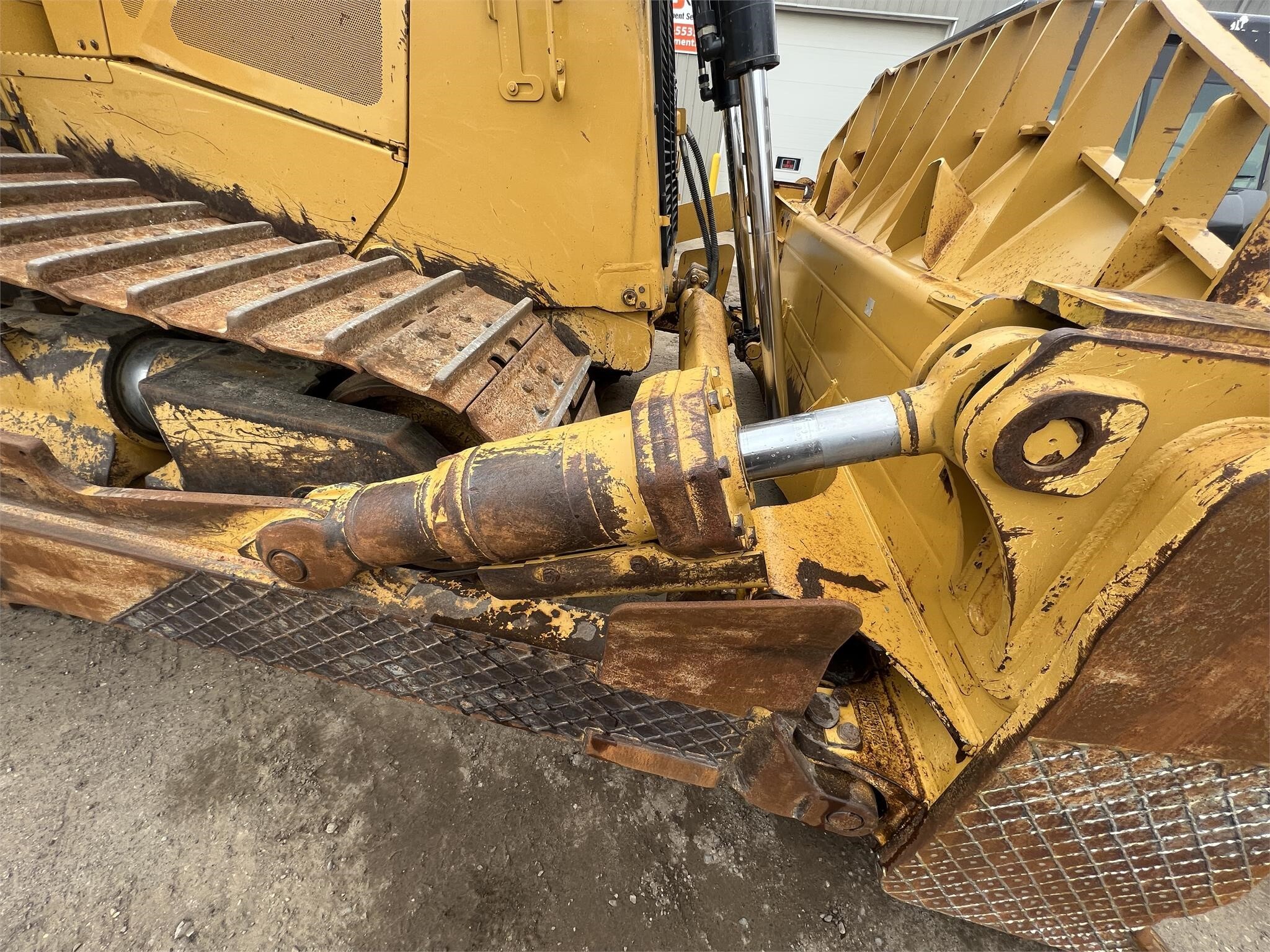2014 Caterpillar D8T Dozer