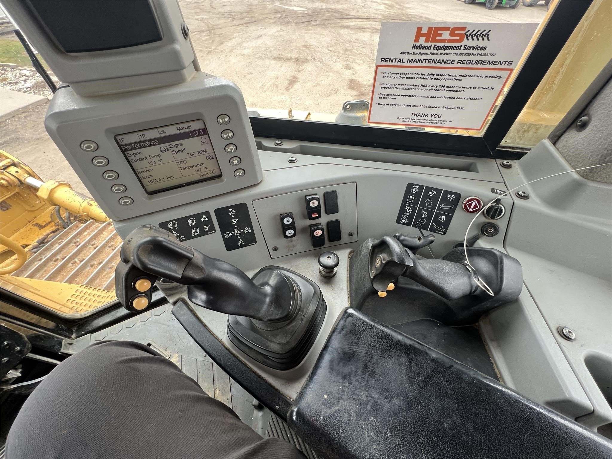 2014 Caterpillar D8T Dozer