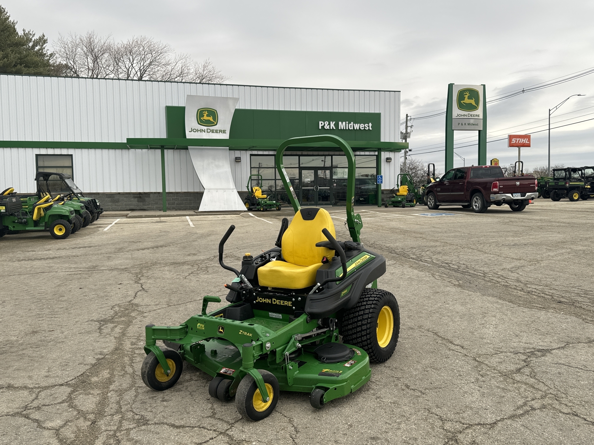 2020 John Deere Z915E Lawn Mower