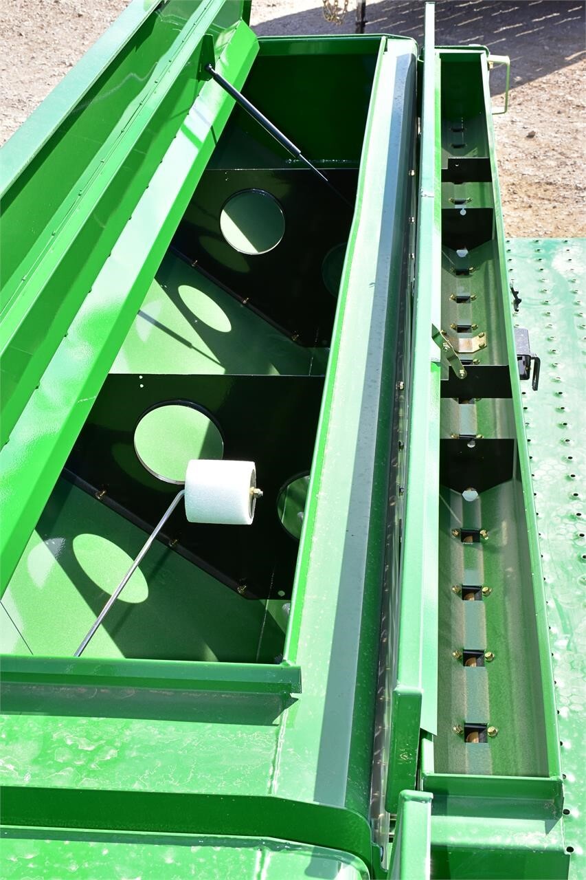 2023 Great Plains 2000 Drill