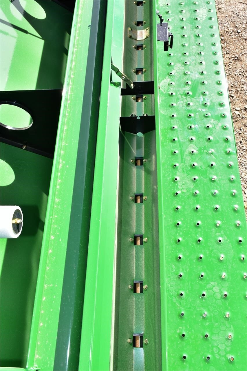 2023 Great Plains 2000 Drill