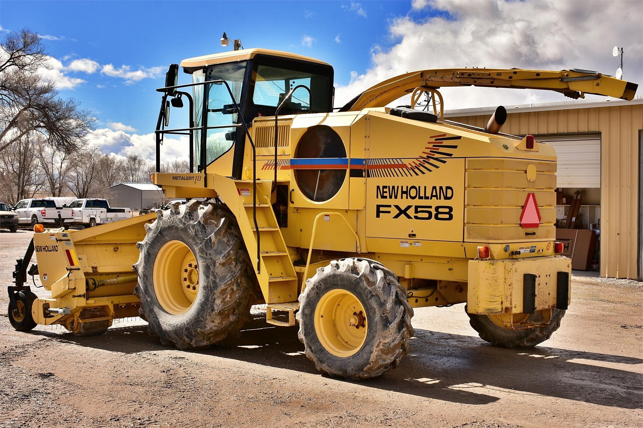 2000 New Holland FX58 Self-Propelled Forage Harvester