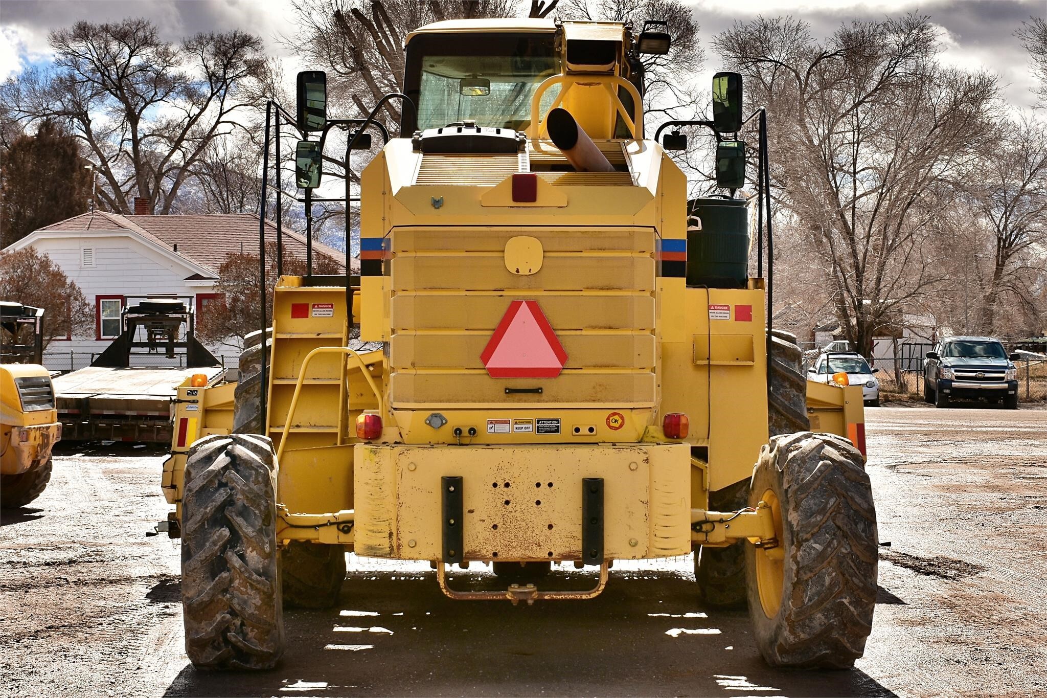 2000 New Holland FX58 Self-Propelled Forage Harvester