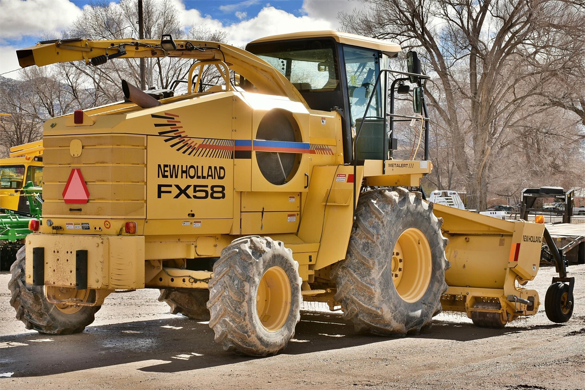 2000 New Holland FX58 Self-Propelled Forage Harvester