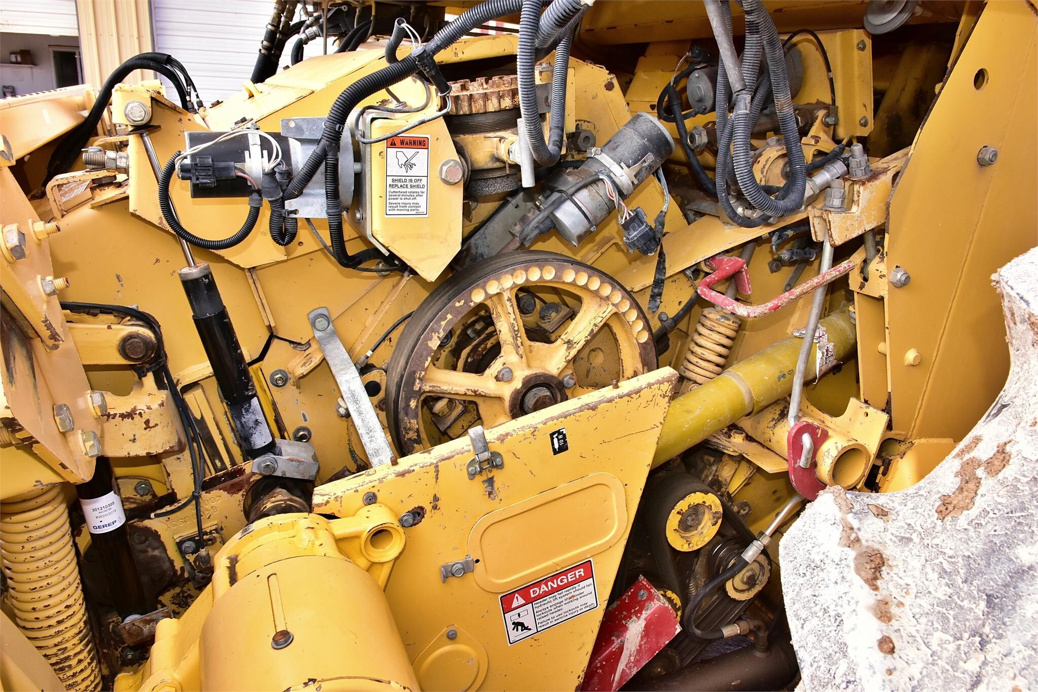 2000 New Holland FX58 Self-Propelled Forage Harvester
