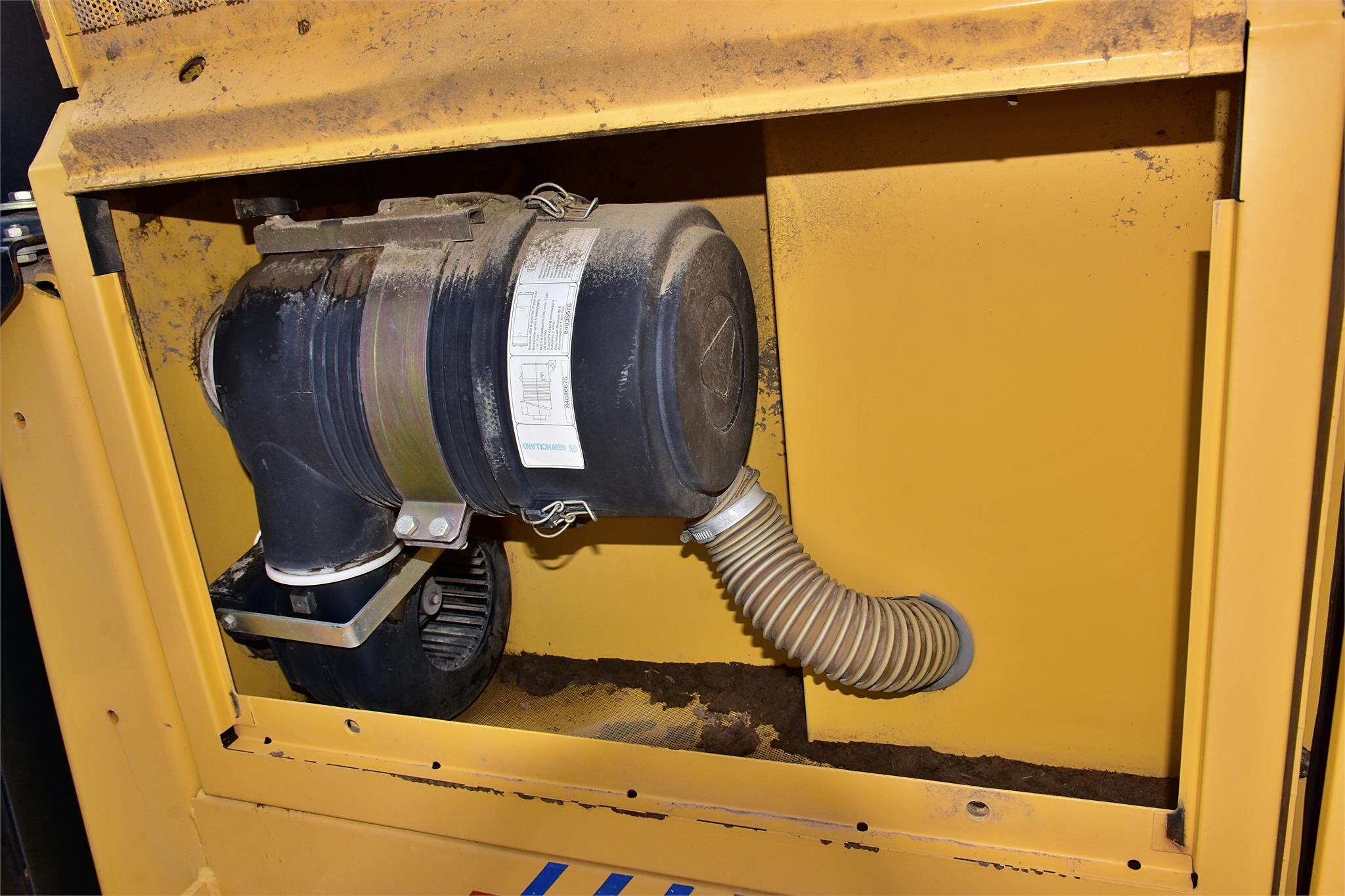 2000 New Holland FX58 Self-Propelled Forage Harvester