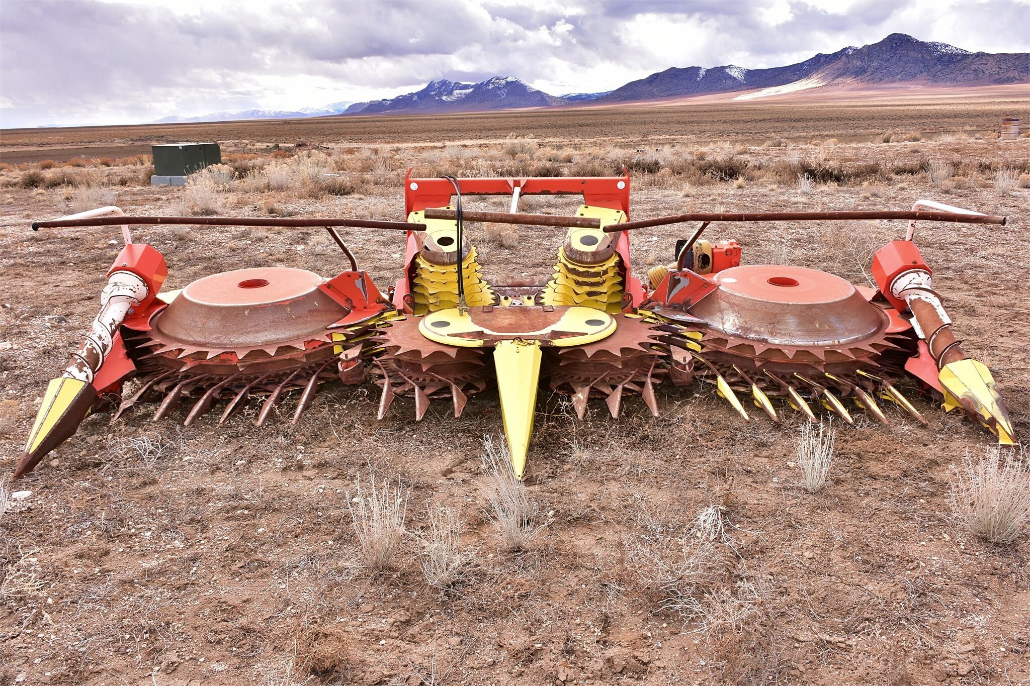2000 New Holland FX58 Self-Propelled Forage Harvester