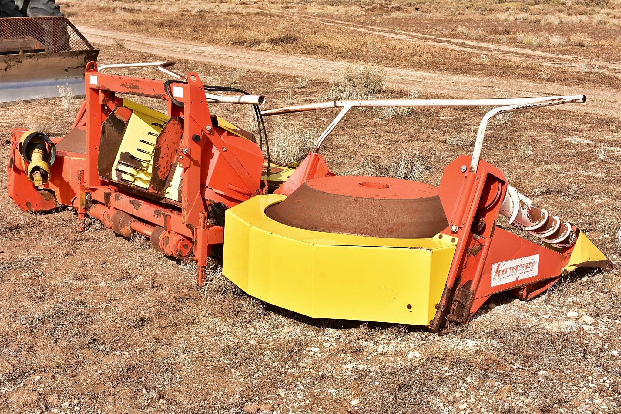 2000 New Holland FX58 Self-Propelled Forage Harvester