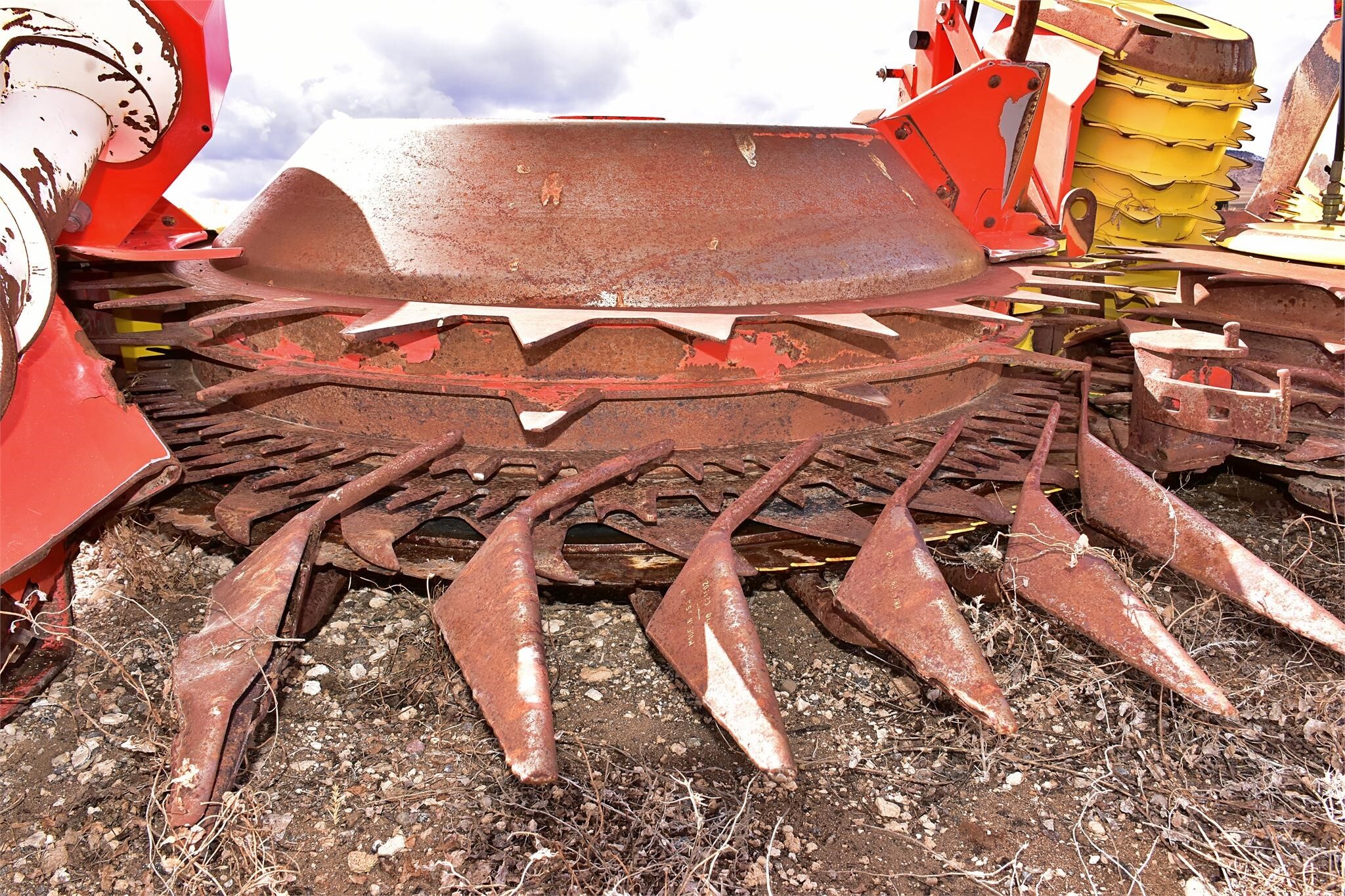 2000 New Holland FX58 Self-Propelled Forage Harvester