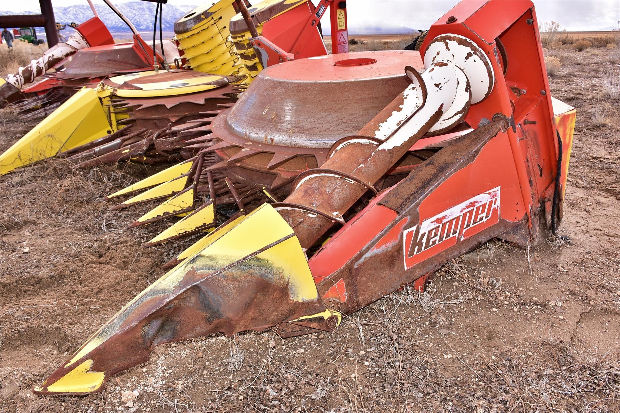 2000 New Holland FX58 Self-Propelled Forage Harvester