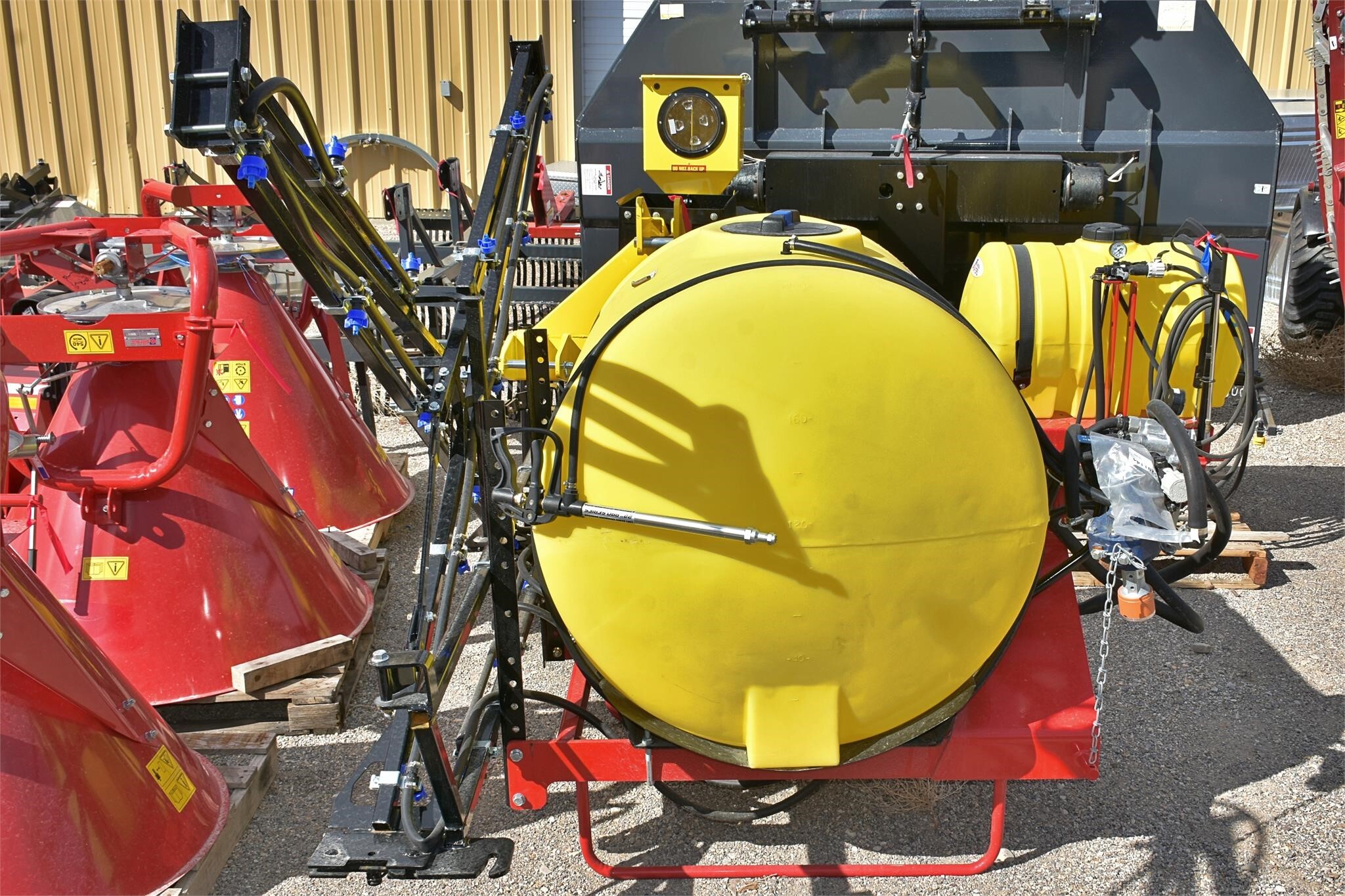 2024 General Implement PTA200 Pull-Type Sprayer - $4,950 | Machinery Pete