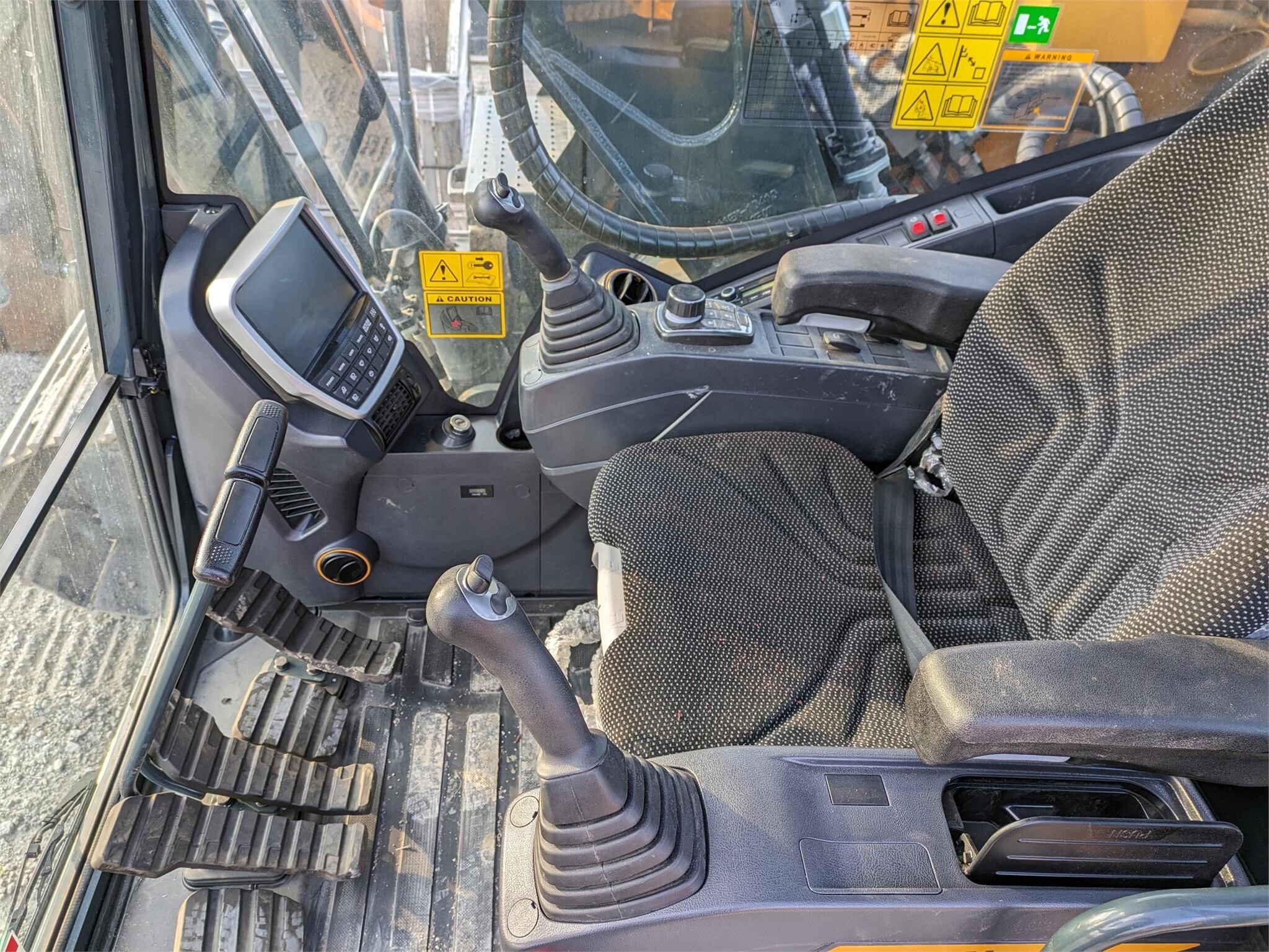 2023 Hyundai HX210AL Excavator