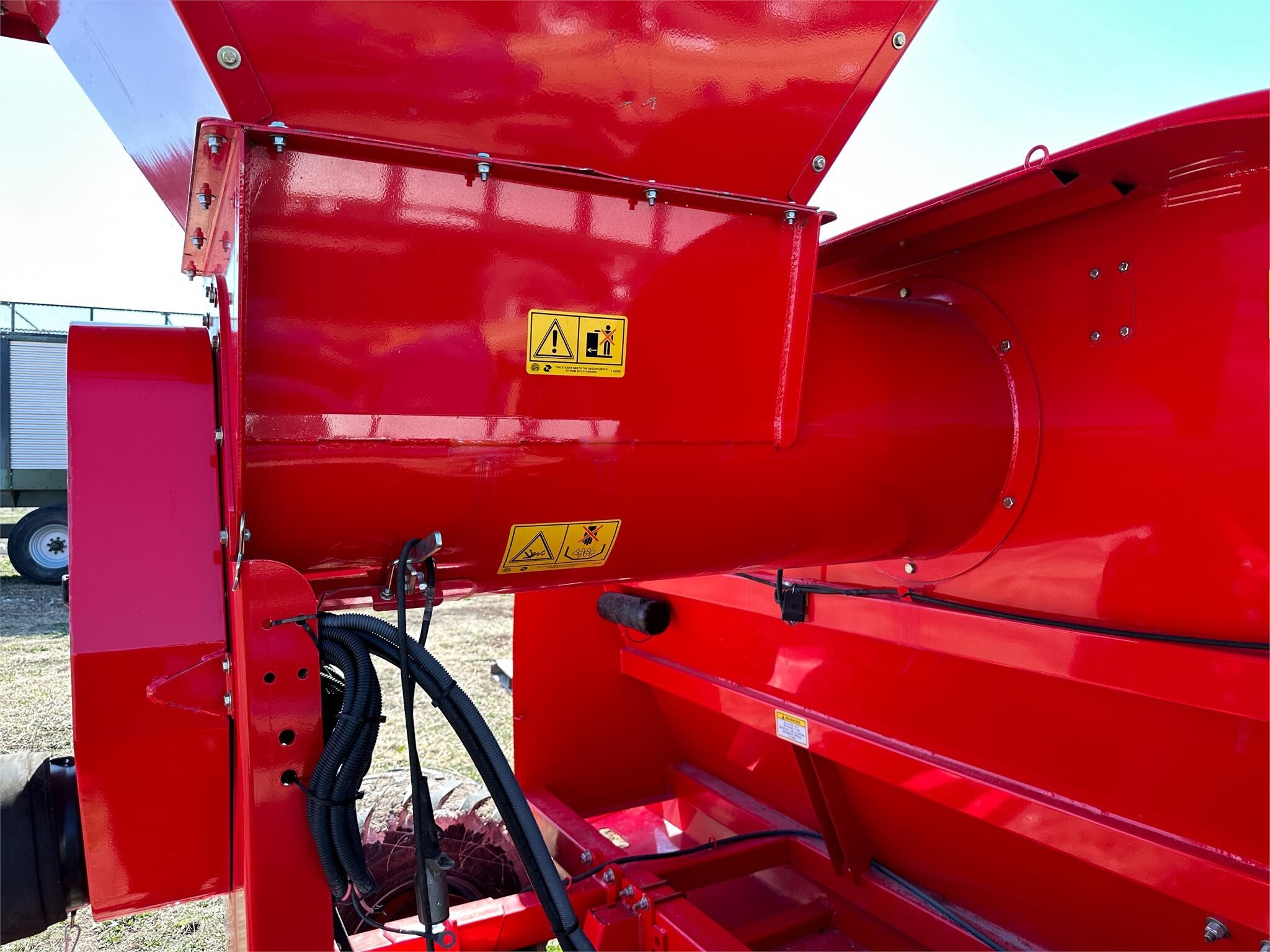 2026 Akron GTT5010 Grain Bagger