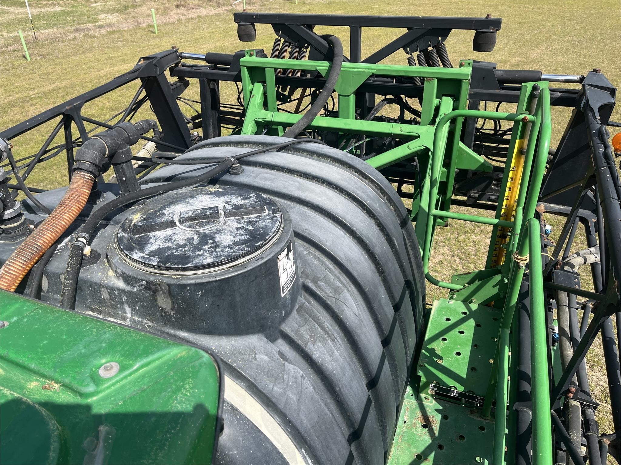 2013 John Deere 4730 Self-Propelled Sprayer