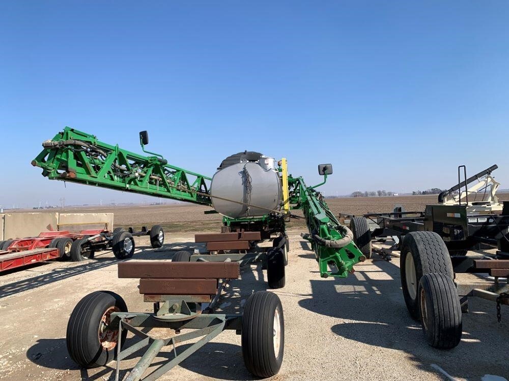 2016 John Deere R4045 Self-Propelled Sprayer