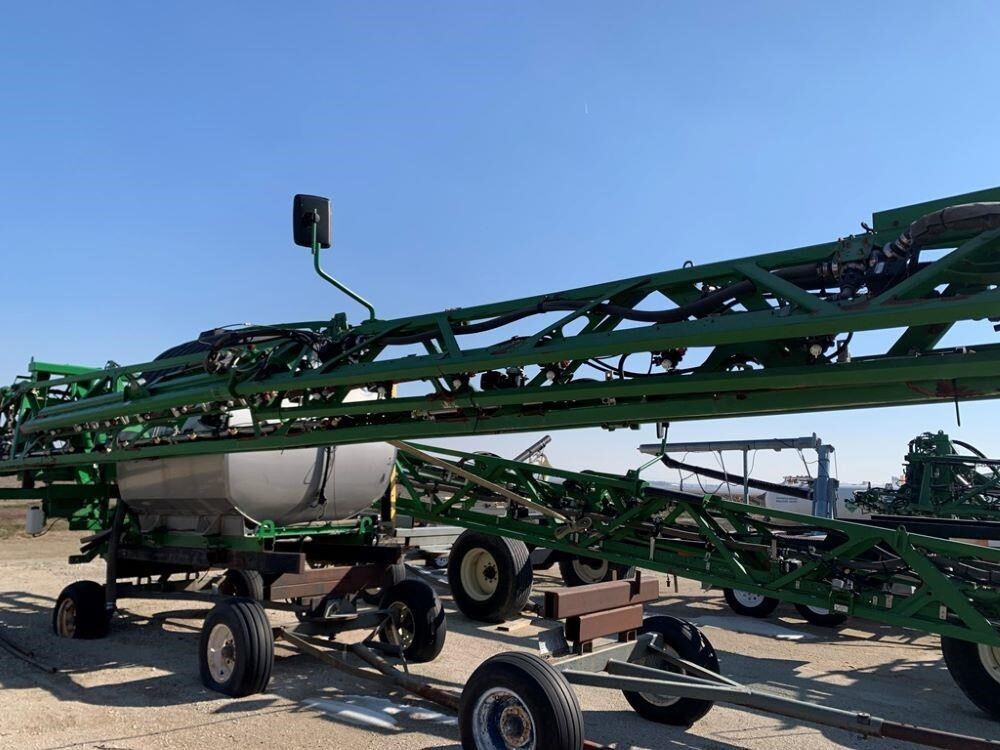 2016 John Deere R4045 Self-Propelled Sprayer