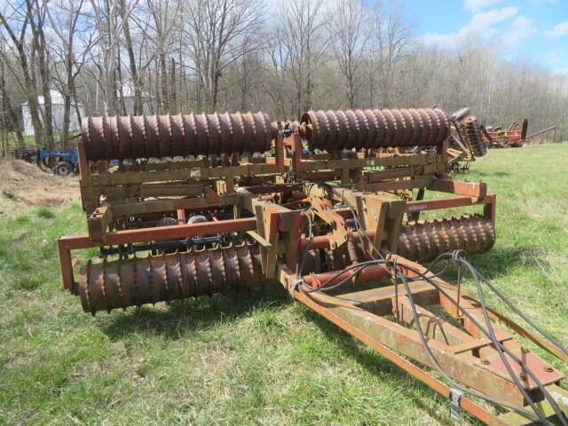  Kewanee 1501 Mulchers / Cultipacker