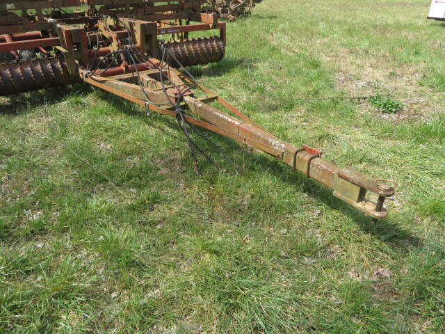  Kewanee 1501 Mulchers / Cultipacker