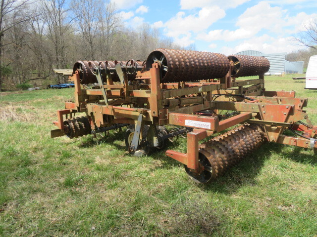  Kewanee 1501 Mulchers / Cultipacker