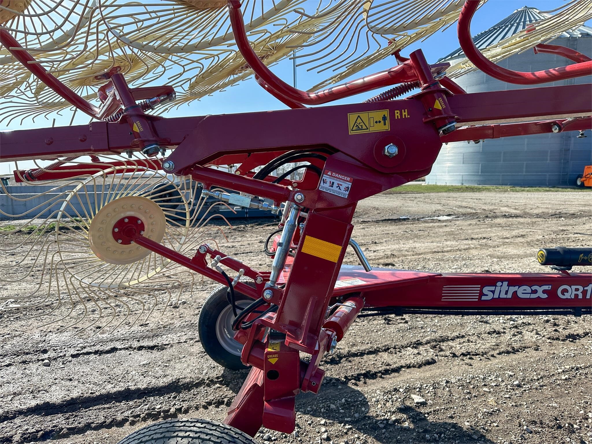 2025 Sitrex QR10 Rake