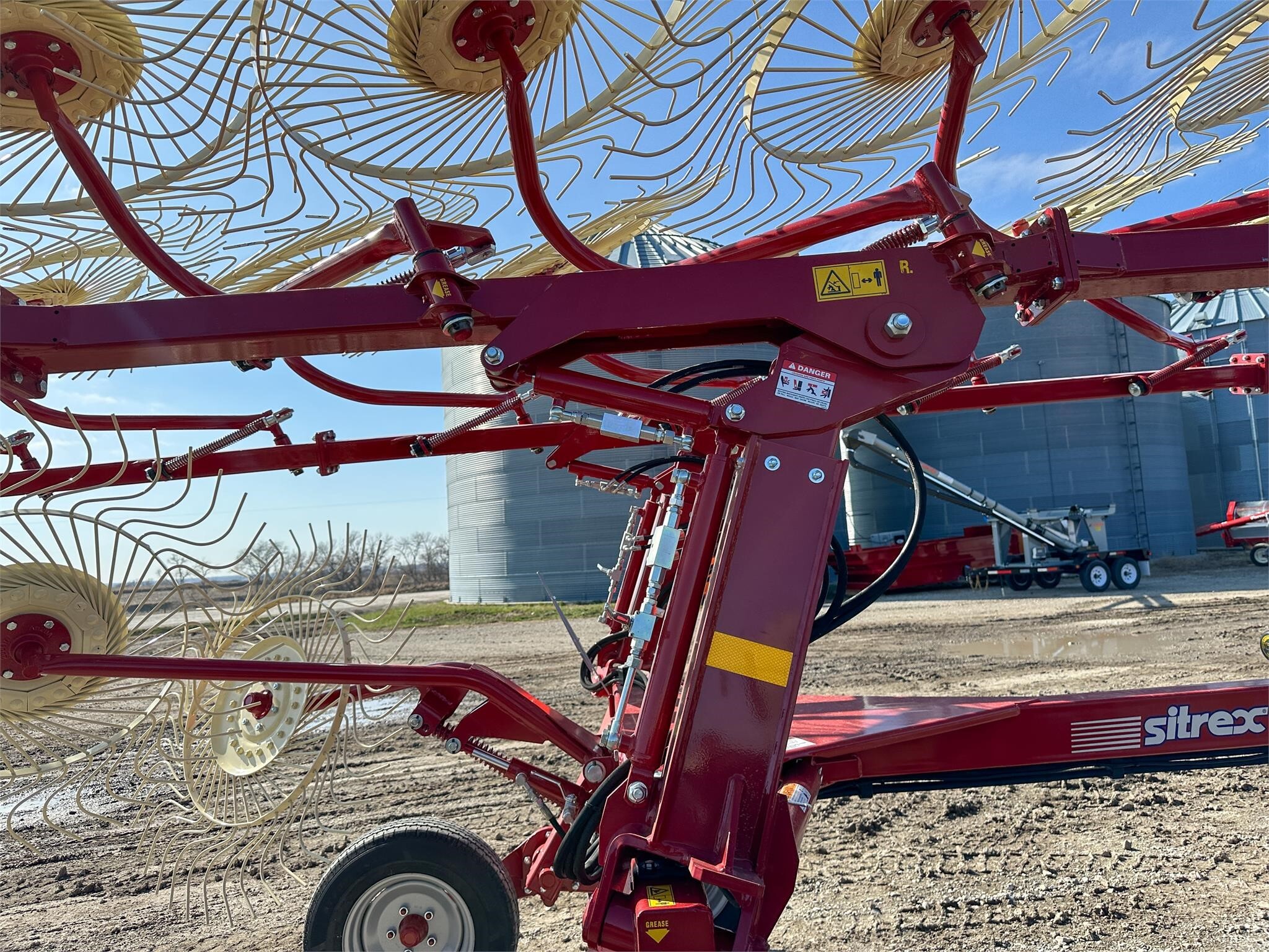 2026 Sitrex QRX14 Rake