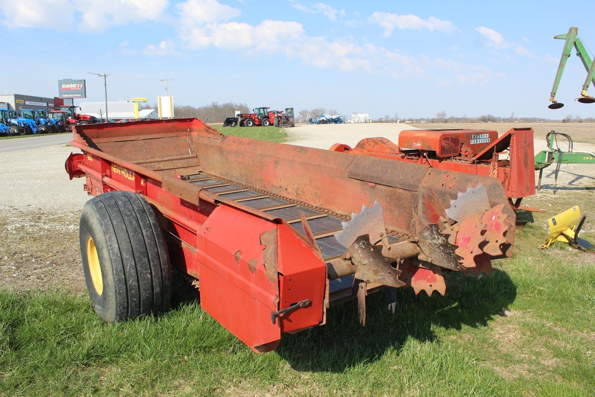 1997 New Holland 165 Manure Spreader