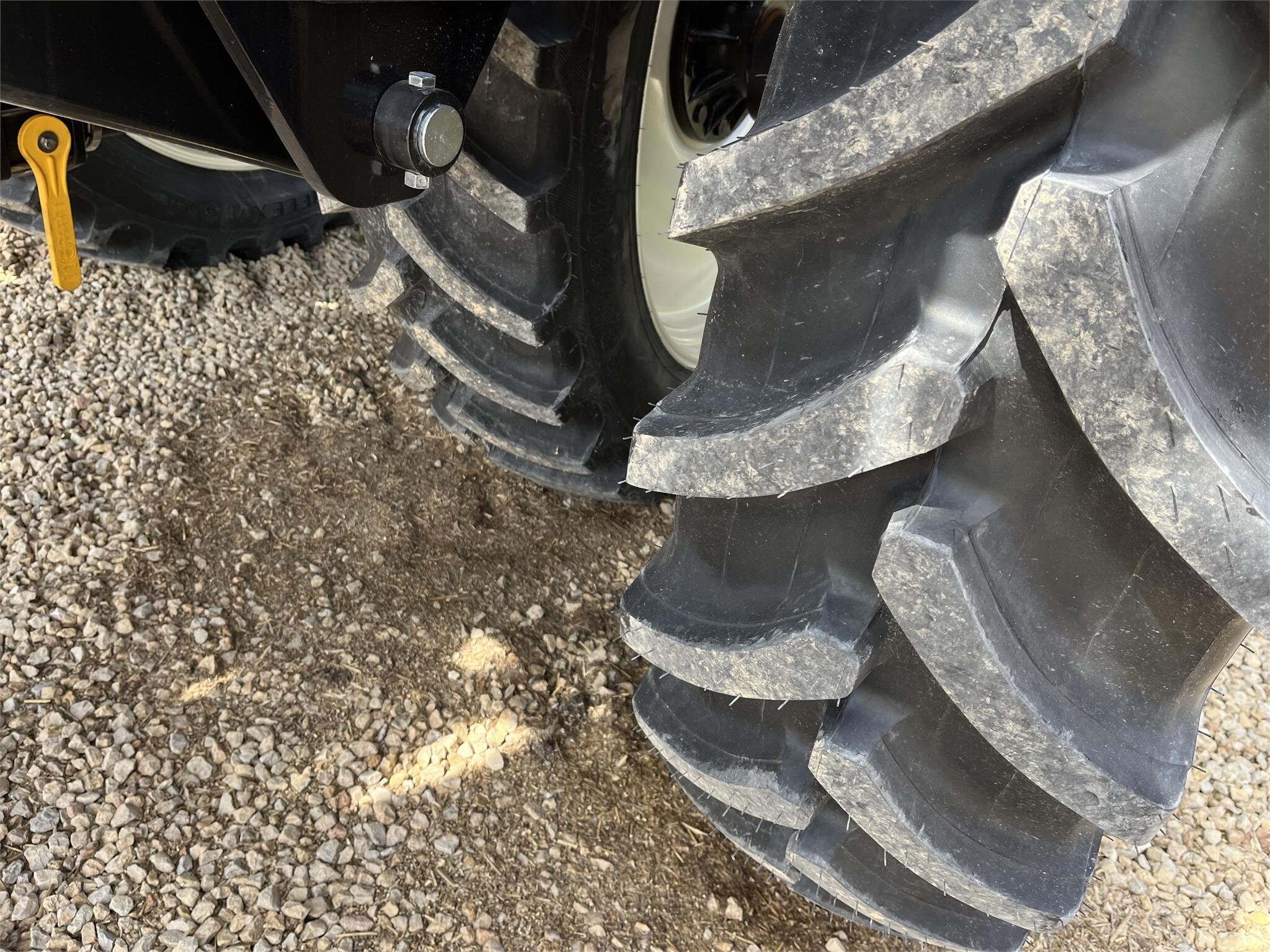 2024 J&M 6026 Toolbar